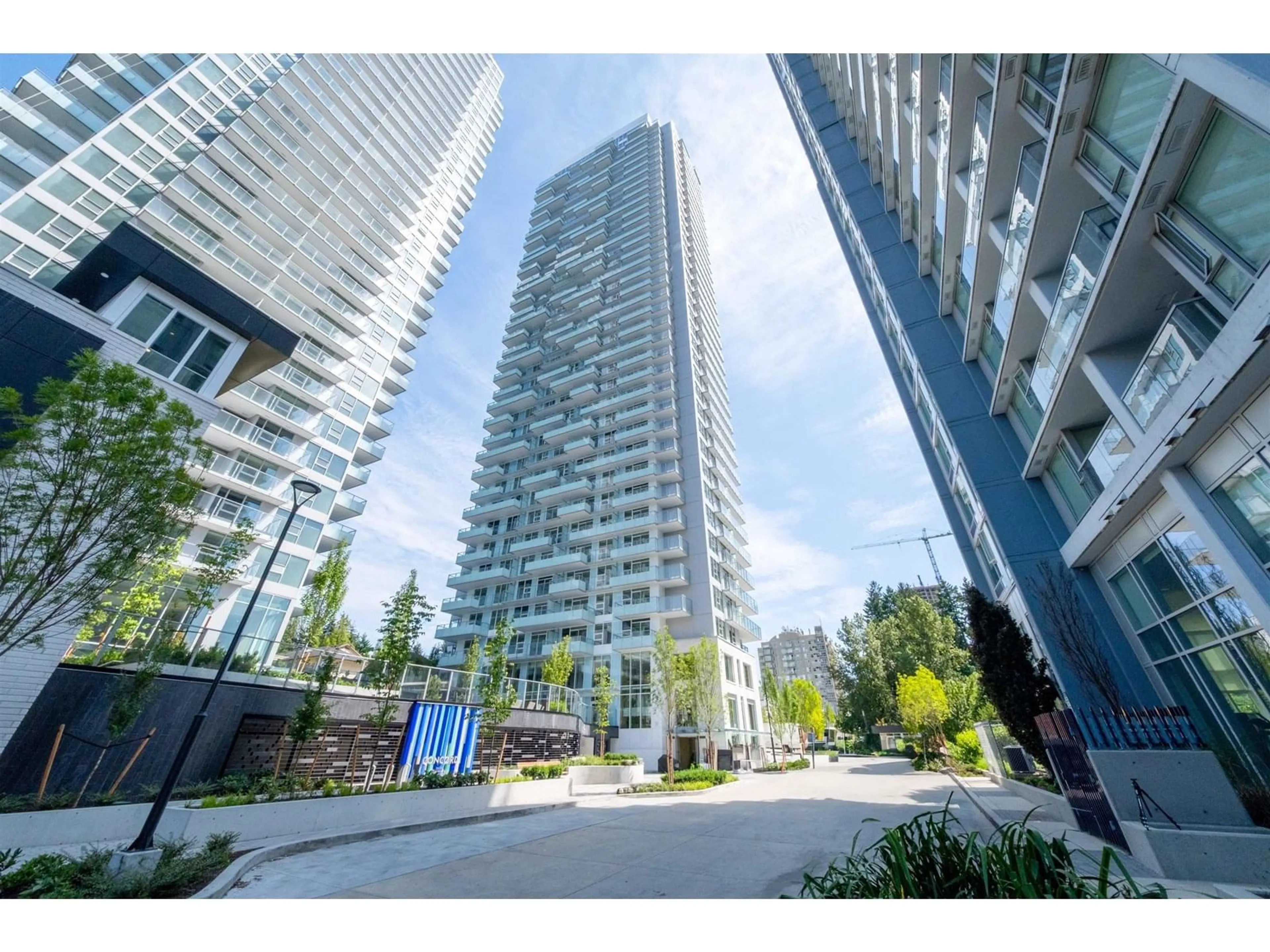 Unknown for 3105 - 13768 100, Surrey British Columbia V3T0V2