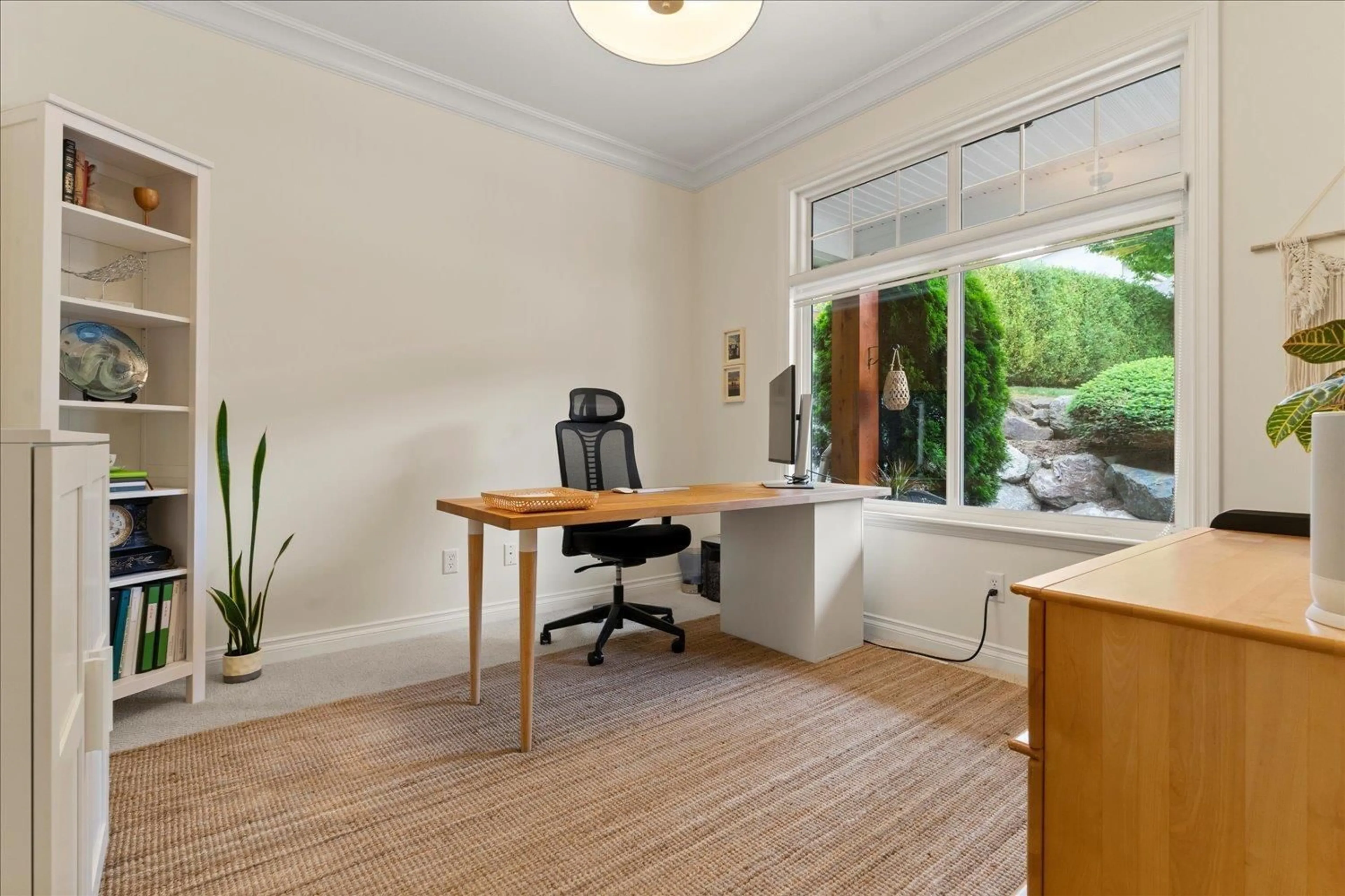 A pic of a room for 36295 WESTMINSTER, Abbotsford British Columbia V3G3C7