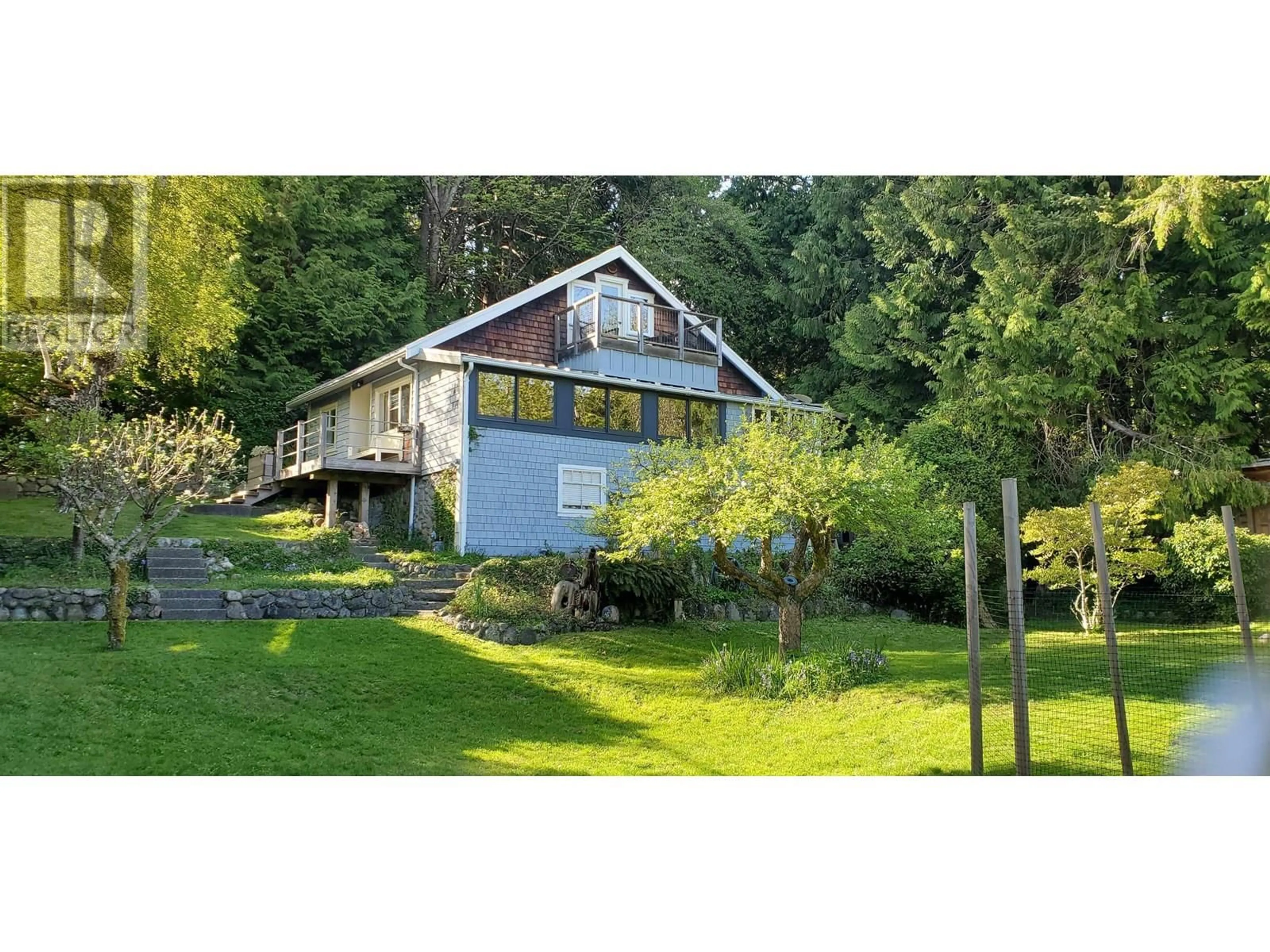 A pic from outside/outdoor area/front of a property/back of a property/a pic from drone, unknown for 586 BALS LANE, Gibsons British Columbia V0N1V9