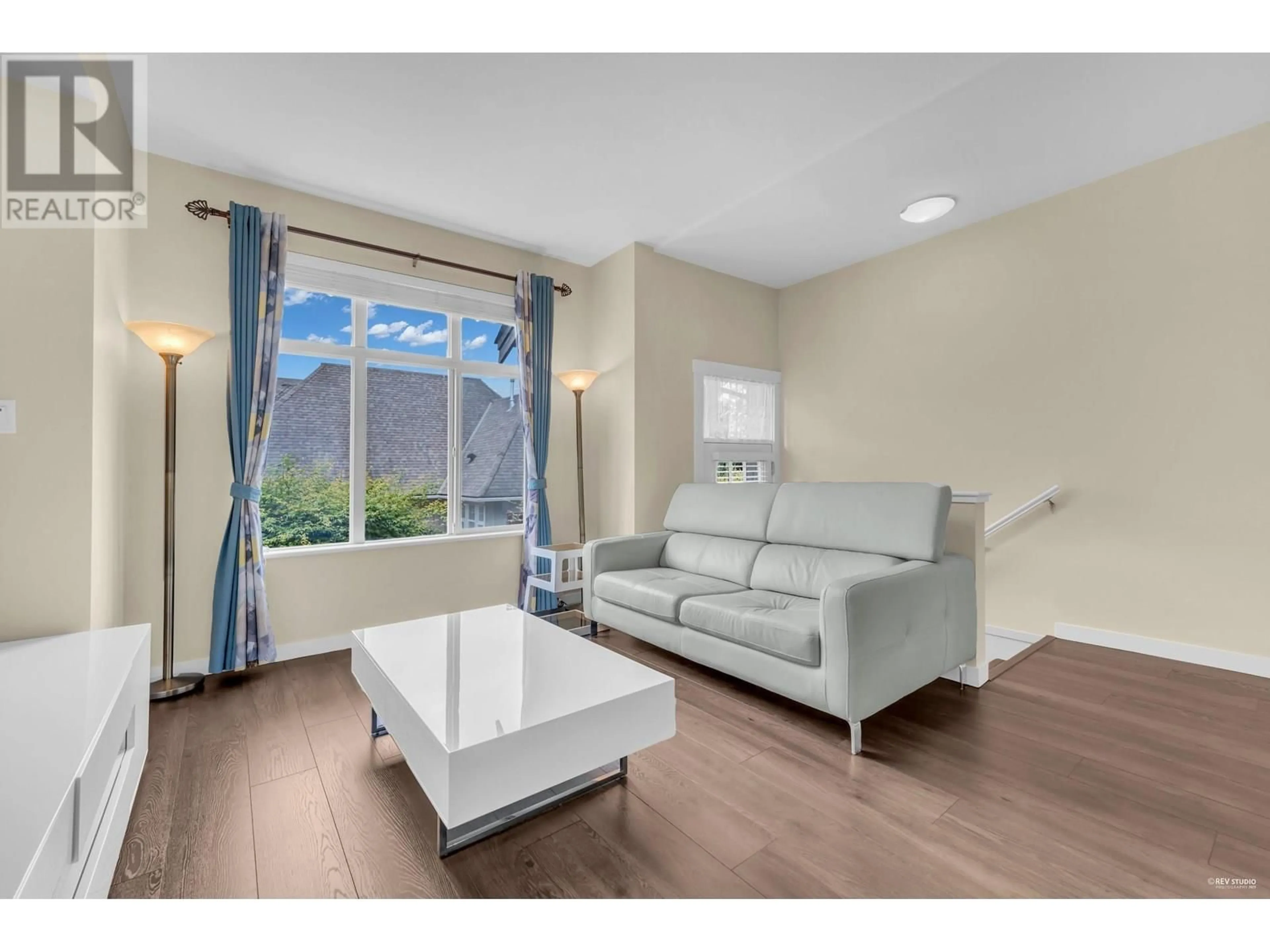Living room with furniture, unknown for 66 - 9800 ODLIN ROAD, Richmond British Columbia V6X0C2