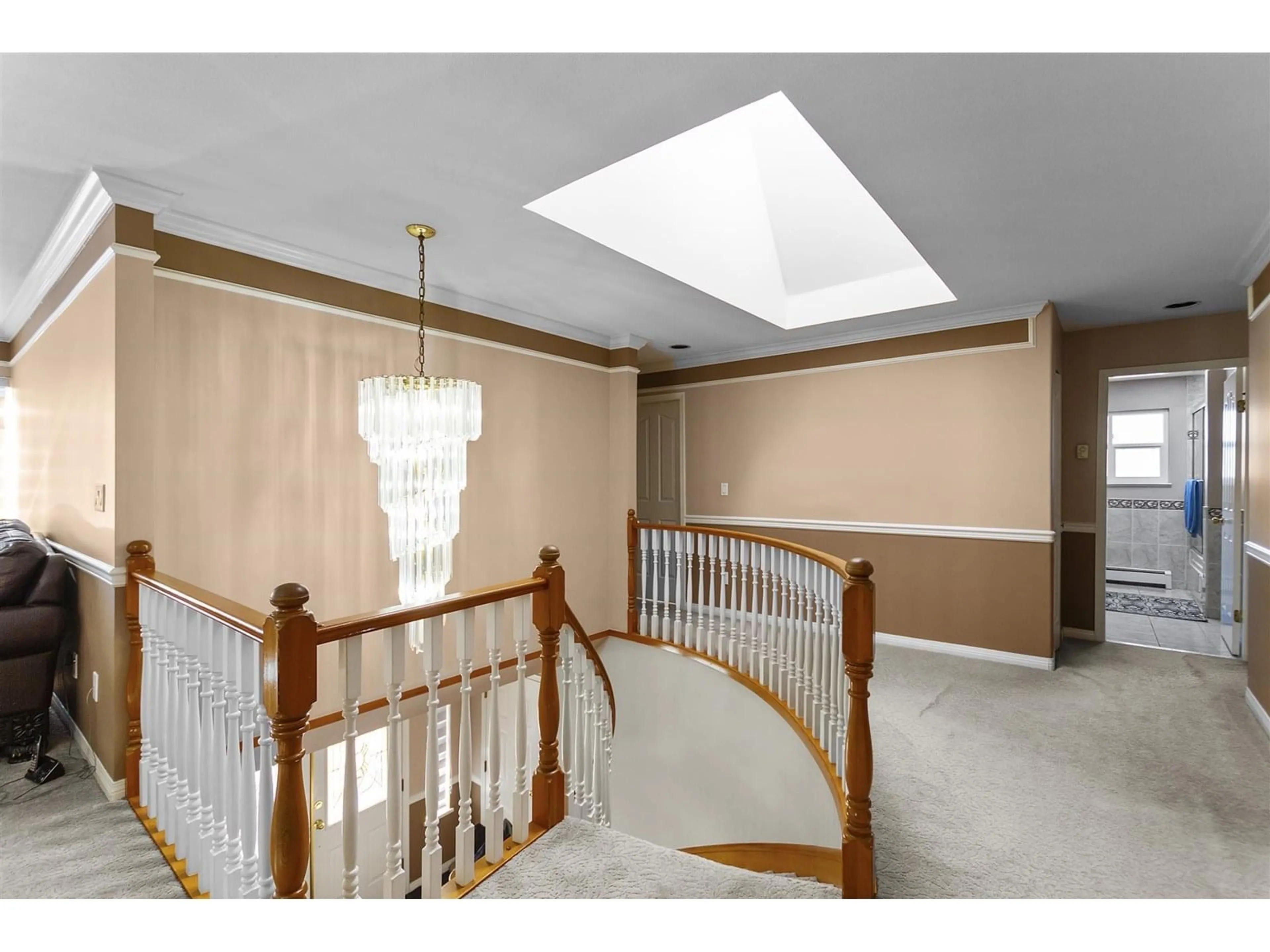 Indoor foyer for 8448 150A, Surrey British Columbia V3S8J7