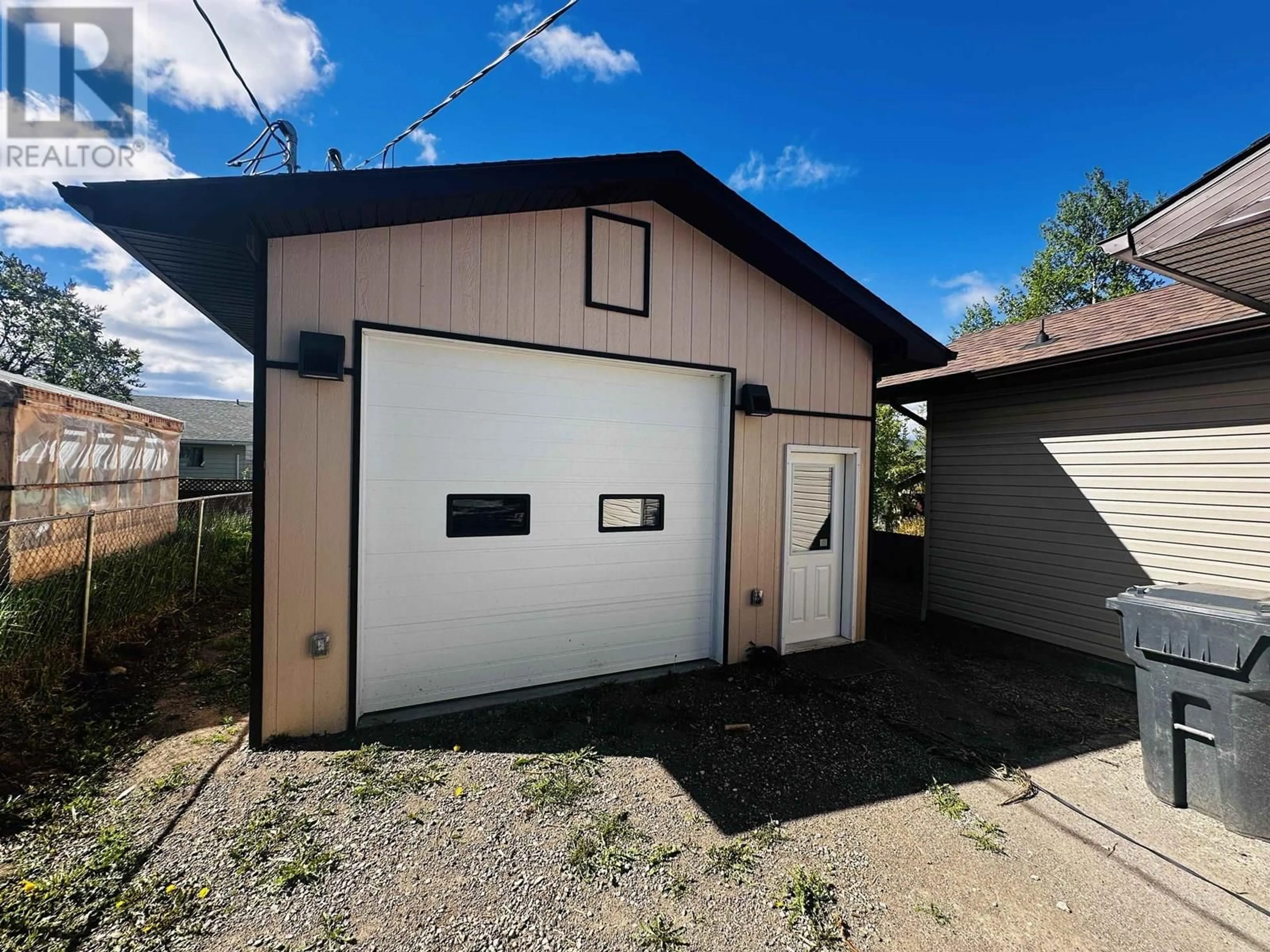 Indoor garage for 312 4TH AVENUE, Burns Lake British Columbia V0J1E0