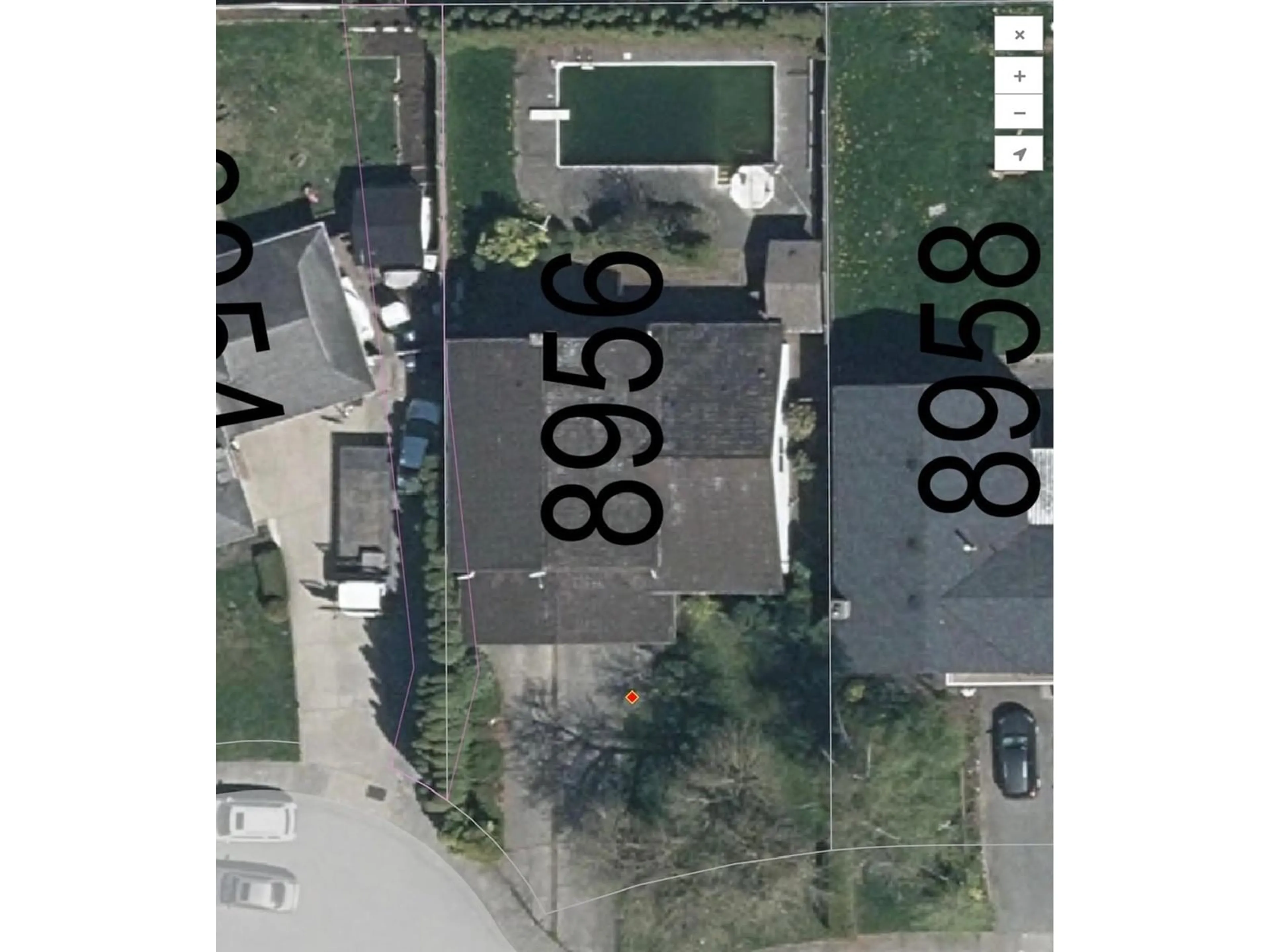A pic from outside/outdoor area/front of a property/back of a property/a pic from drone, street for 8956 URSUS, Surrey British Columbia V3V6W9