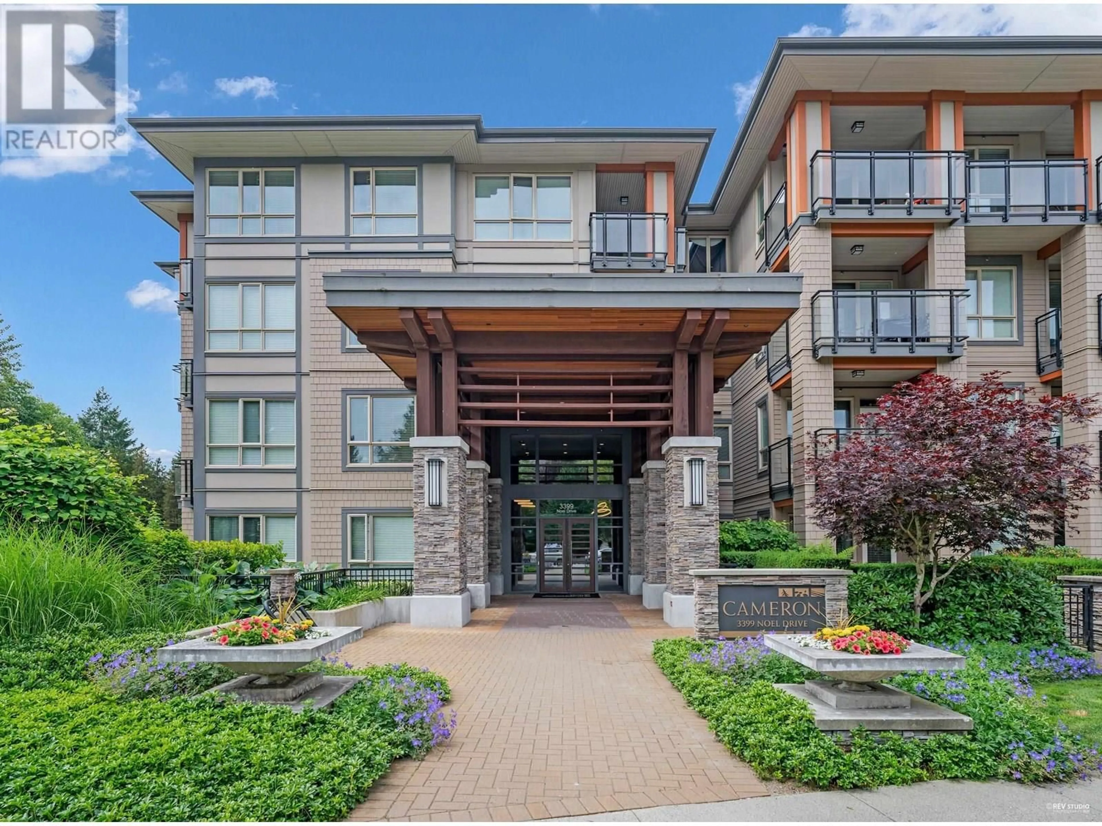 Unknown for 201 - 3399 NOEL DRIVE, Burnaby British Columbia V3J0G8
