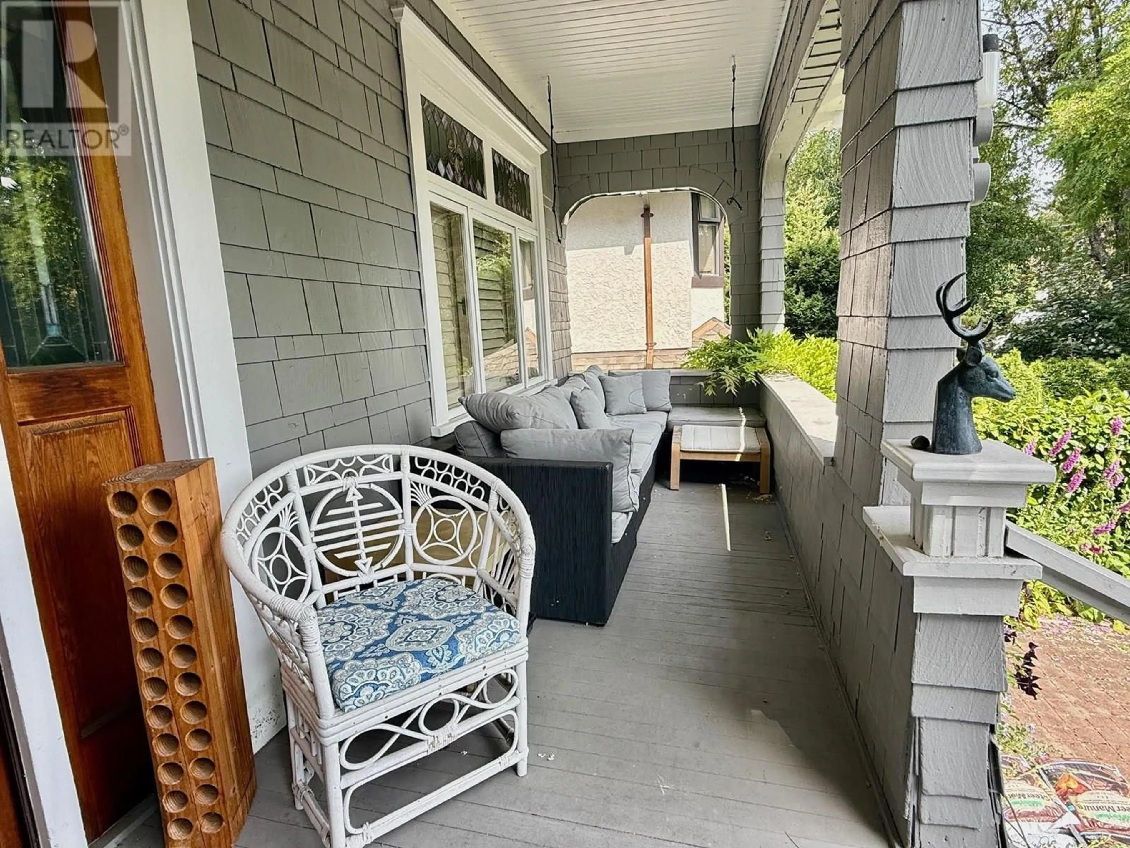 Patio, street for 3125 3RD AVENUE, Vancouver British Columbia V6K1N2