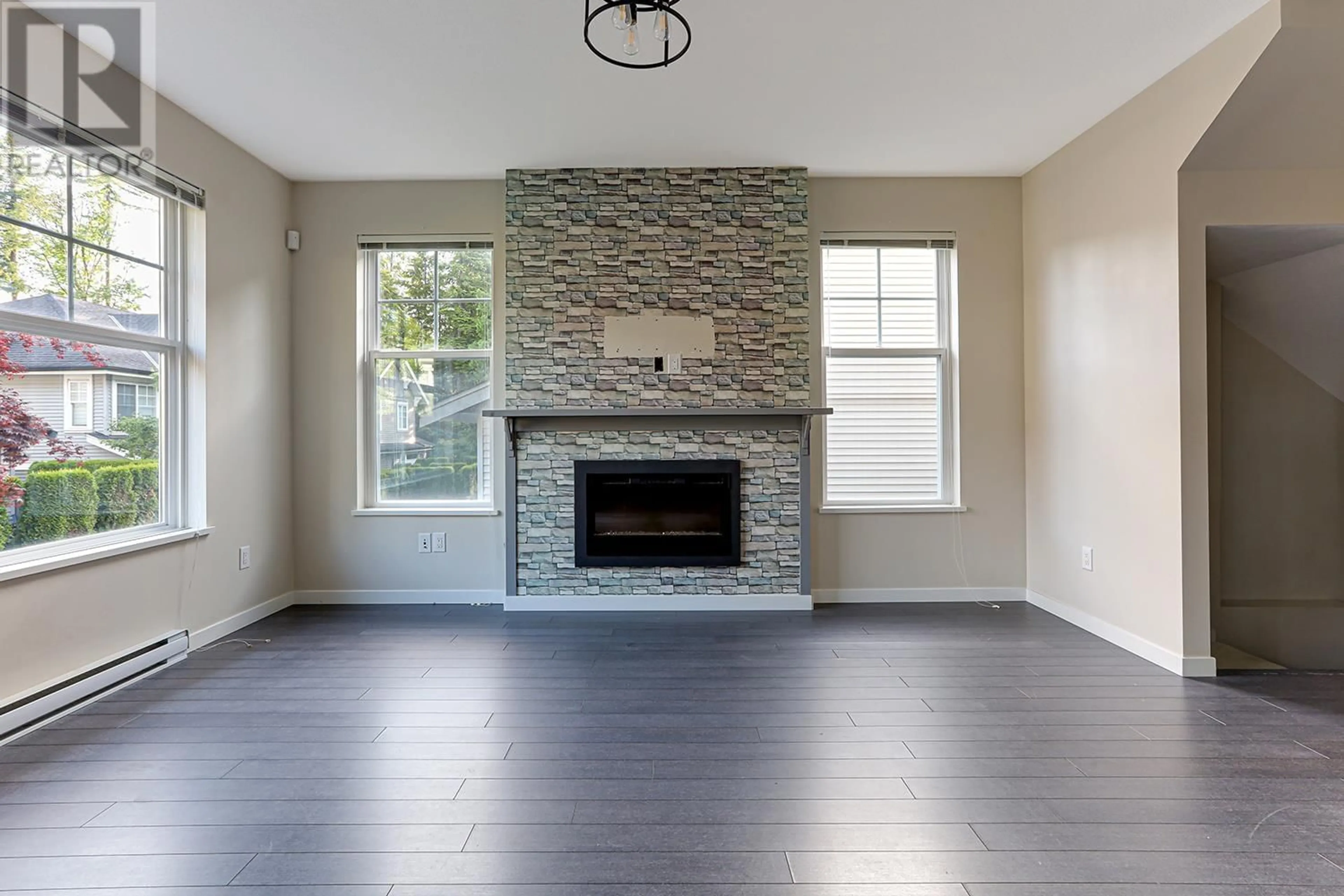 Unknown for 27 - 3470 HIGHLAND DRIVE, Coquitlam British Columbia V3E0M1