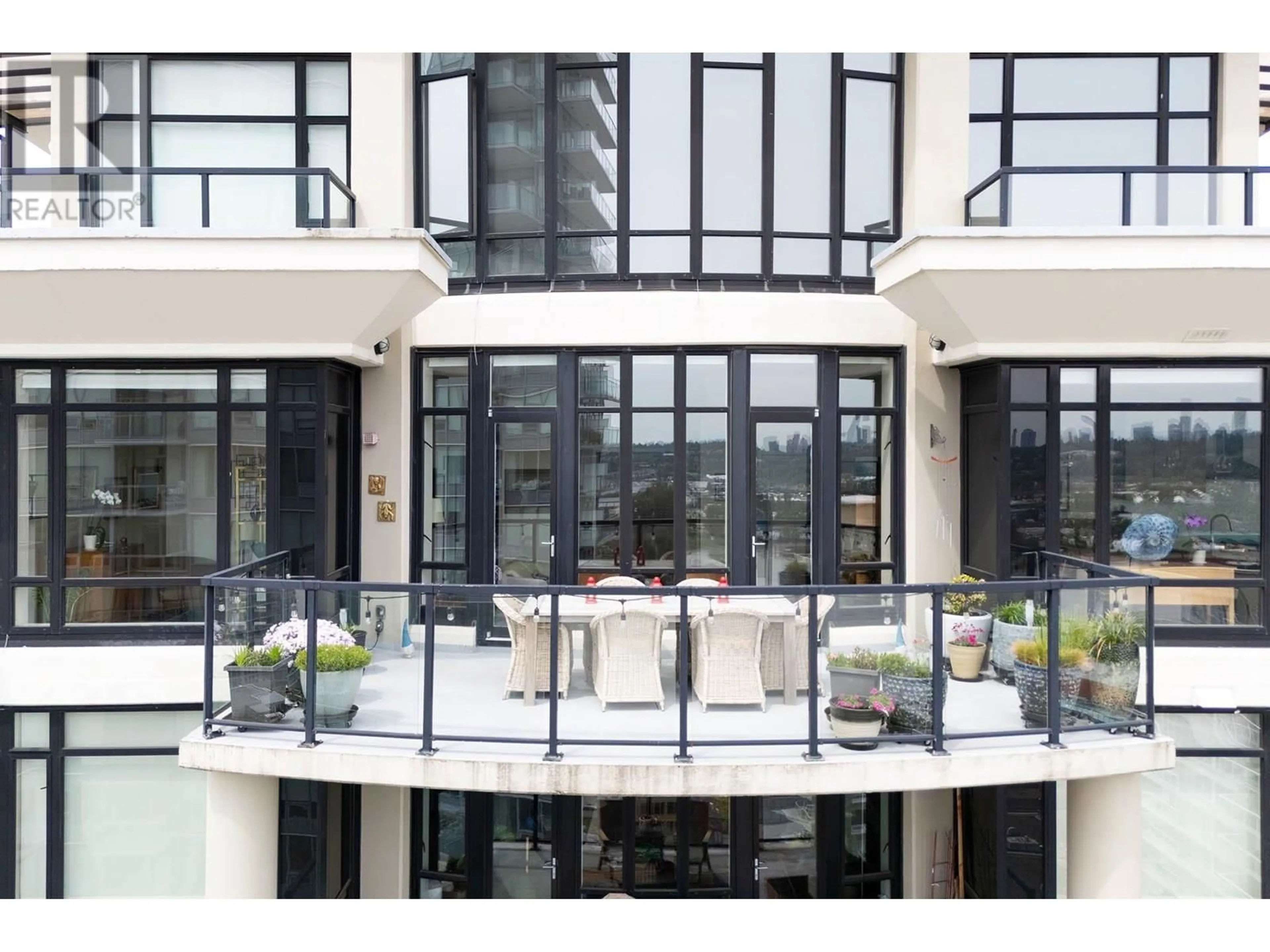Patio, unknown for 2103 - 610 VICTORIA STREET, New Westminster British Columbia V3M0A5