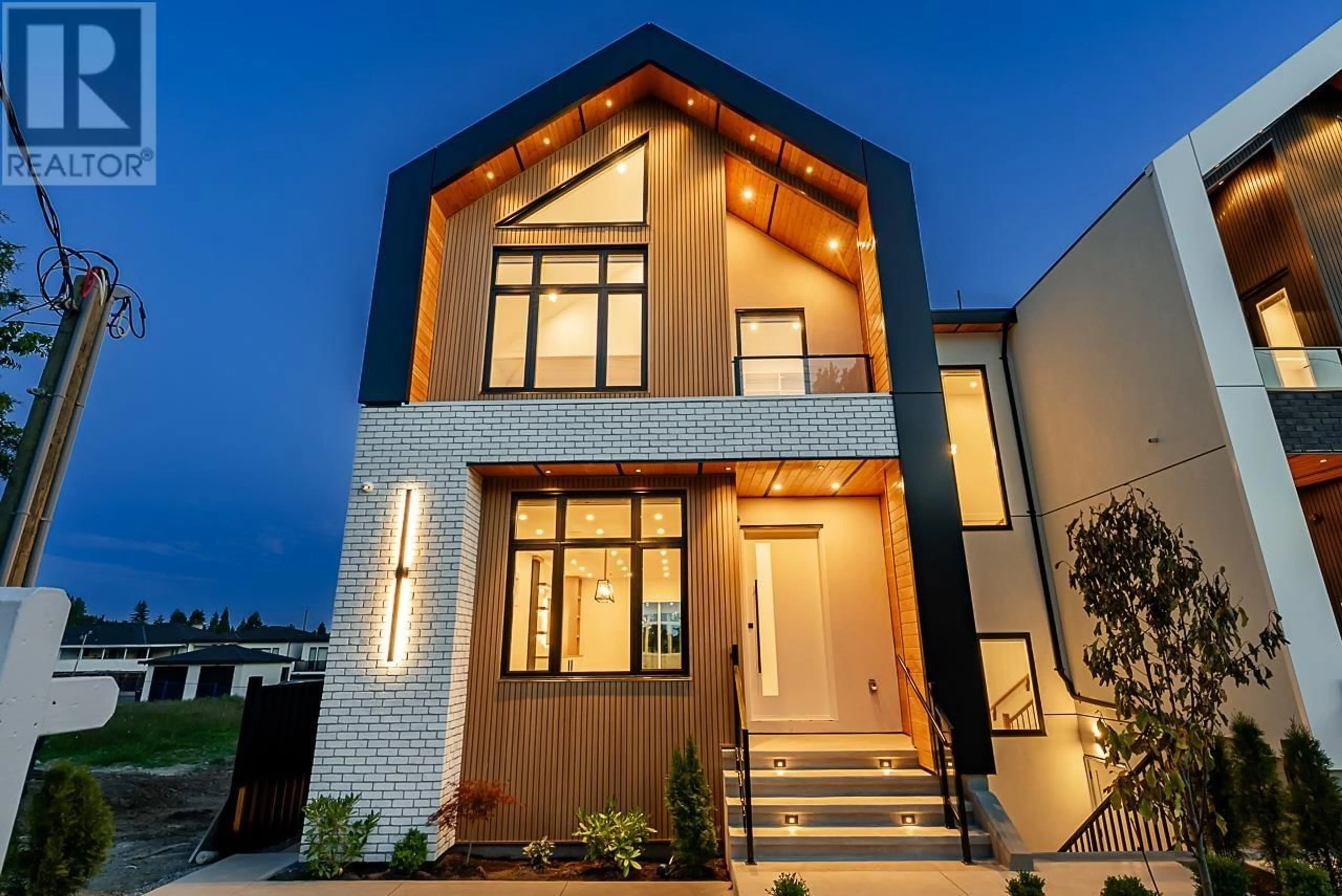 Home with brick exterior material, street for A - 5280 VENABLES STREET, Burnaby British Columbia V5B1Y1