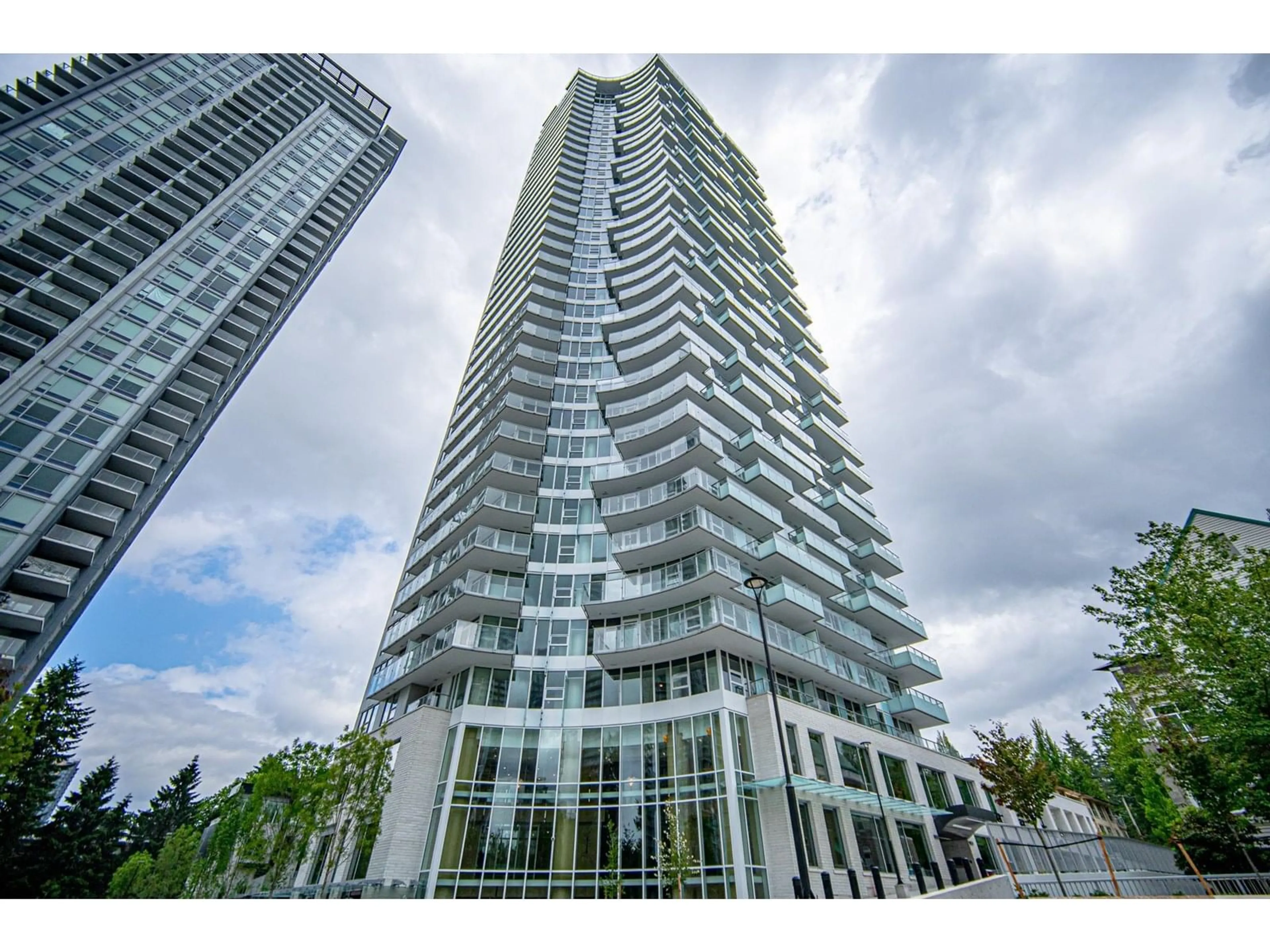 Indoor foyer for 502 - 13768 100TH, Surrey British Columbia V3T0V2