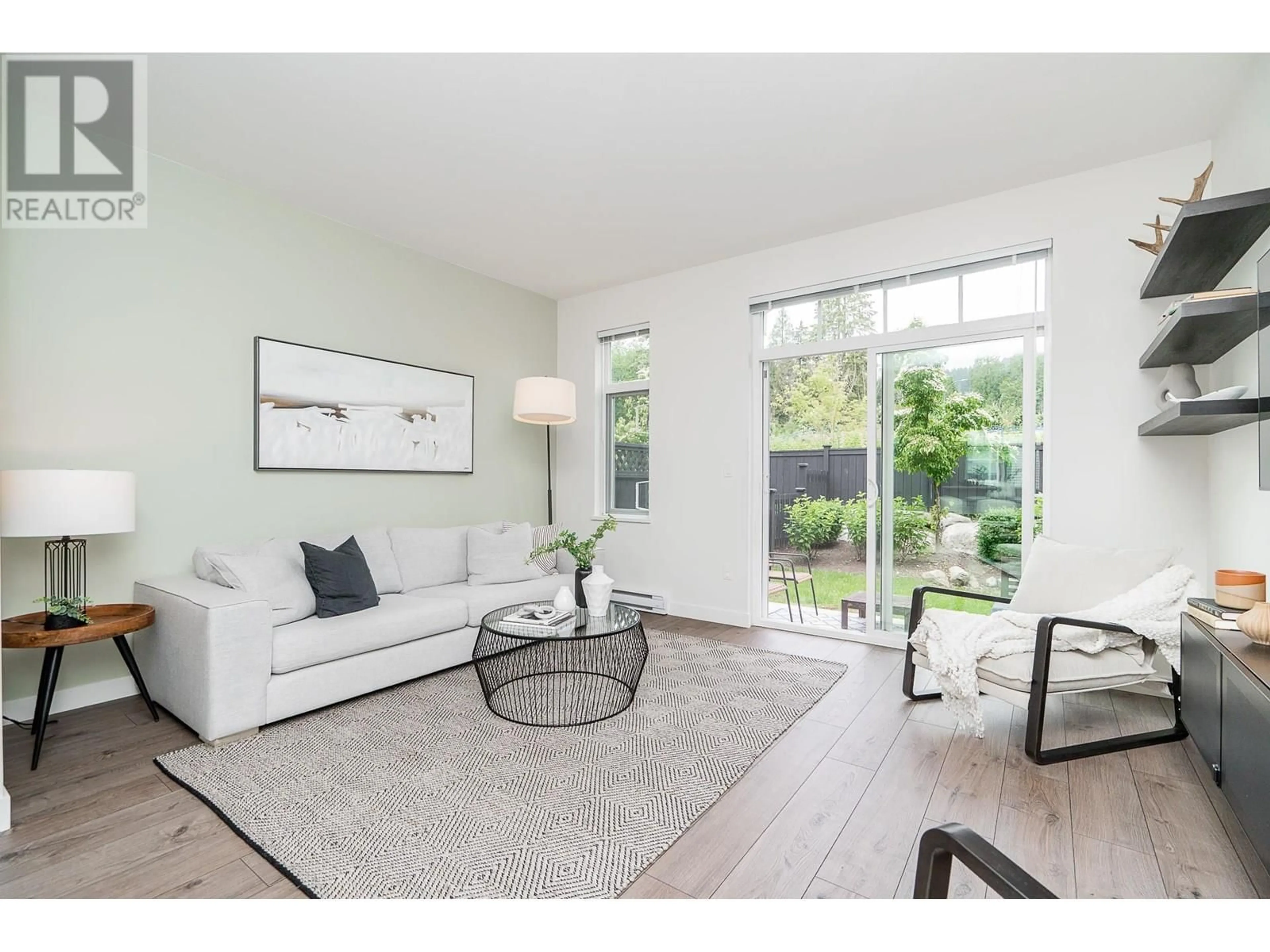 Living room with furniture, unknown for 136 - 3565 BAYCREST AVENUE, Coquitlam British Columbia V3B2W7