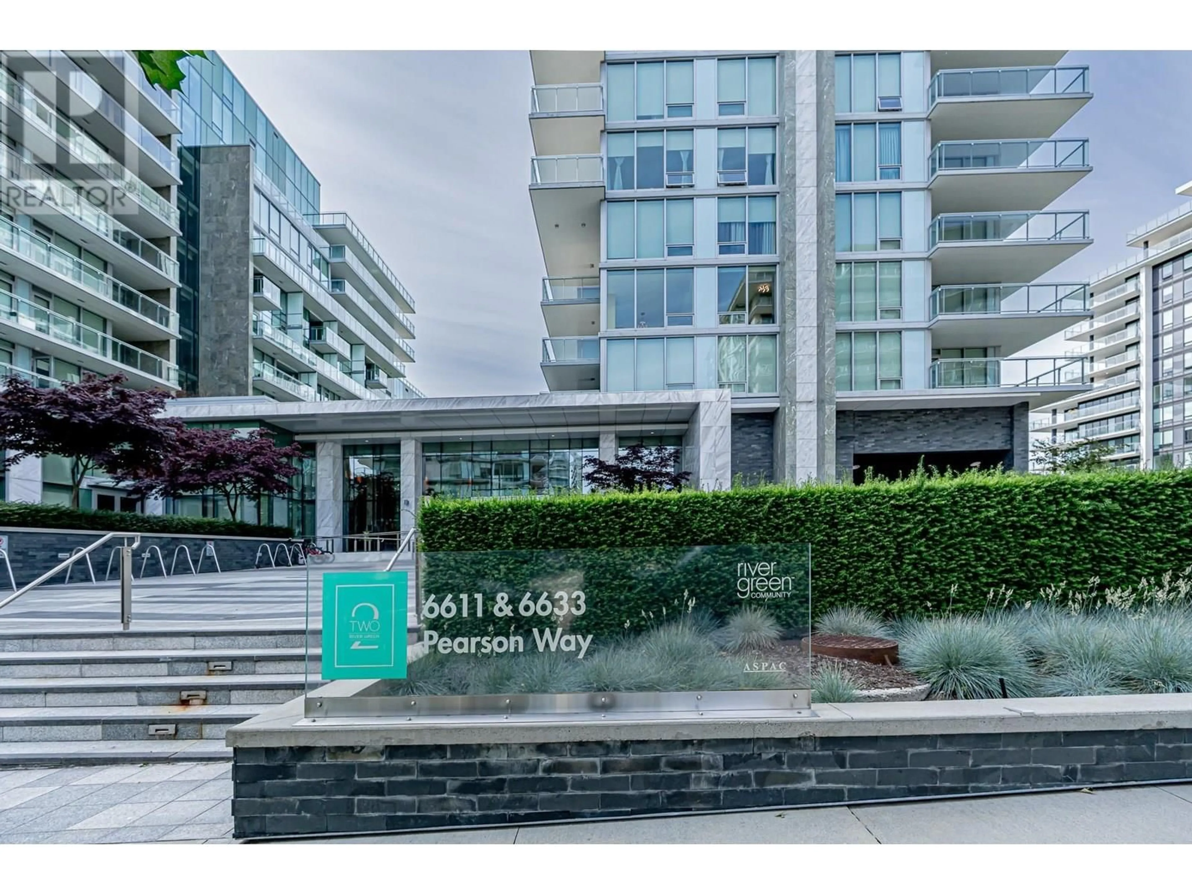 Indoor foyer for 207 - 6611 PEARSON WAY, Richmond British Columbia V7C0C3