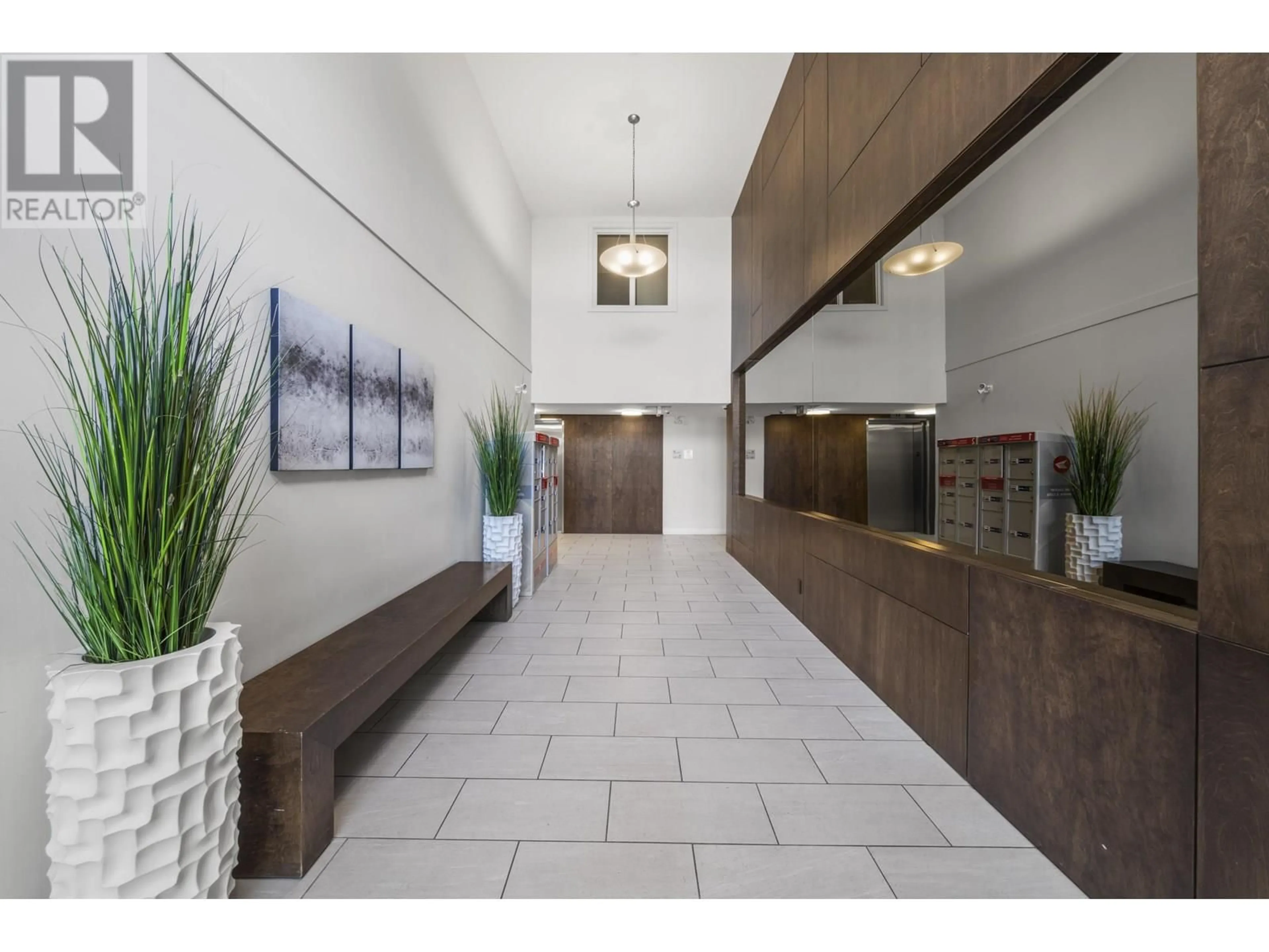 Unknown for 405 - 7058 14TH AVENUE, Burnaby British Columbia V3N0E6
