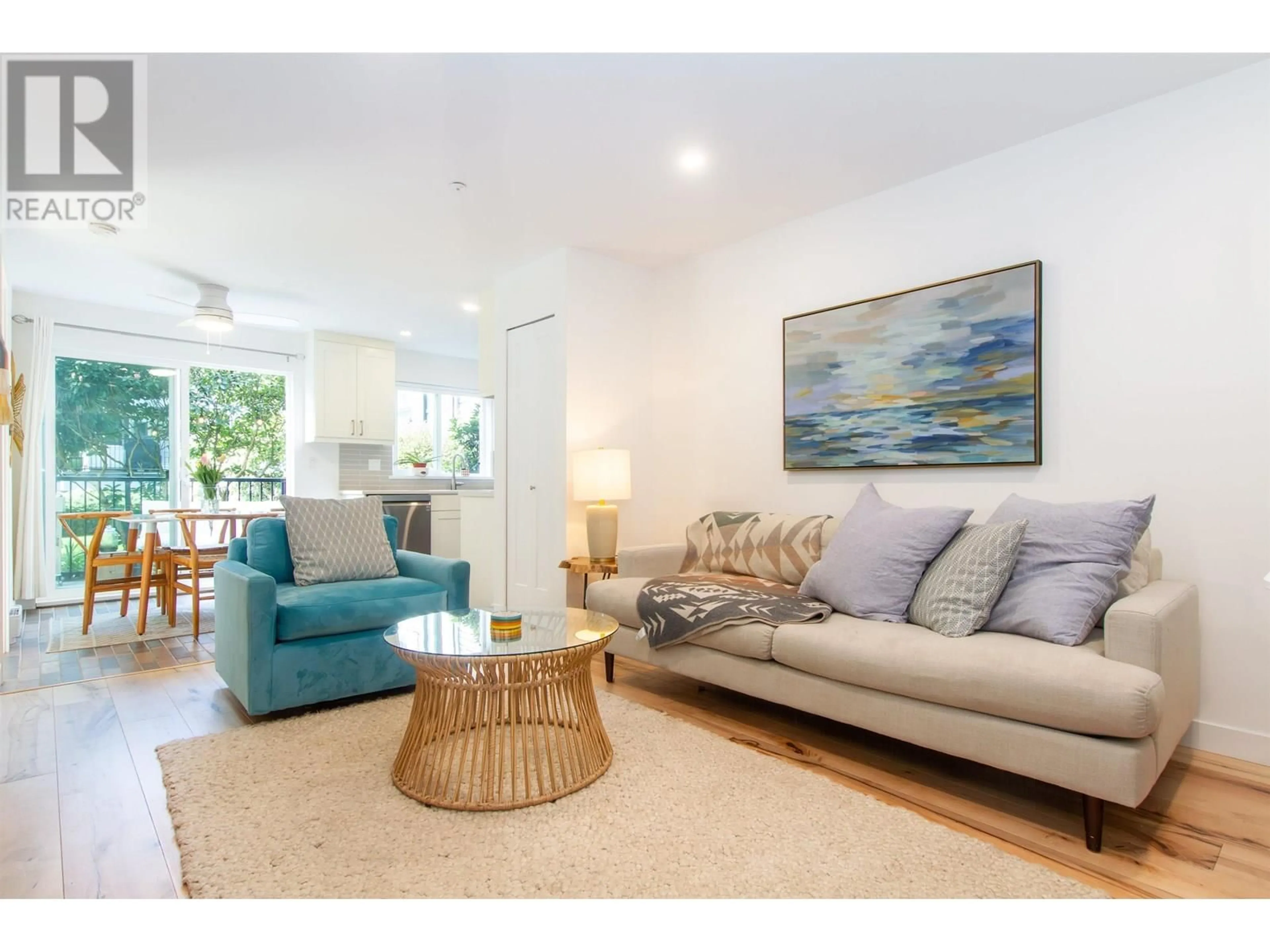 Living room with furniture, unknown for E108 - 40180 WILLOW CRESCENT, Squamish British Columbia V8B0M3