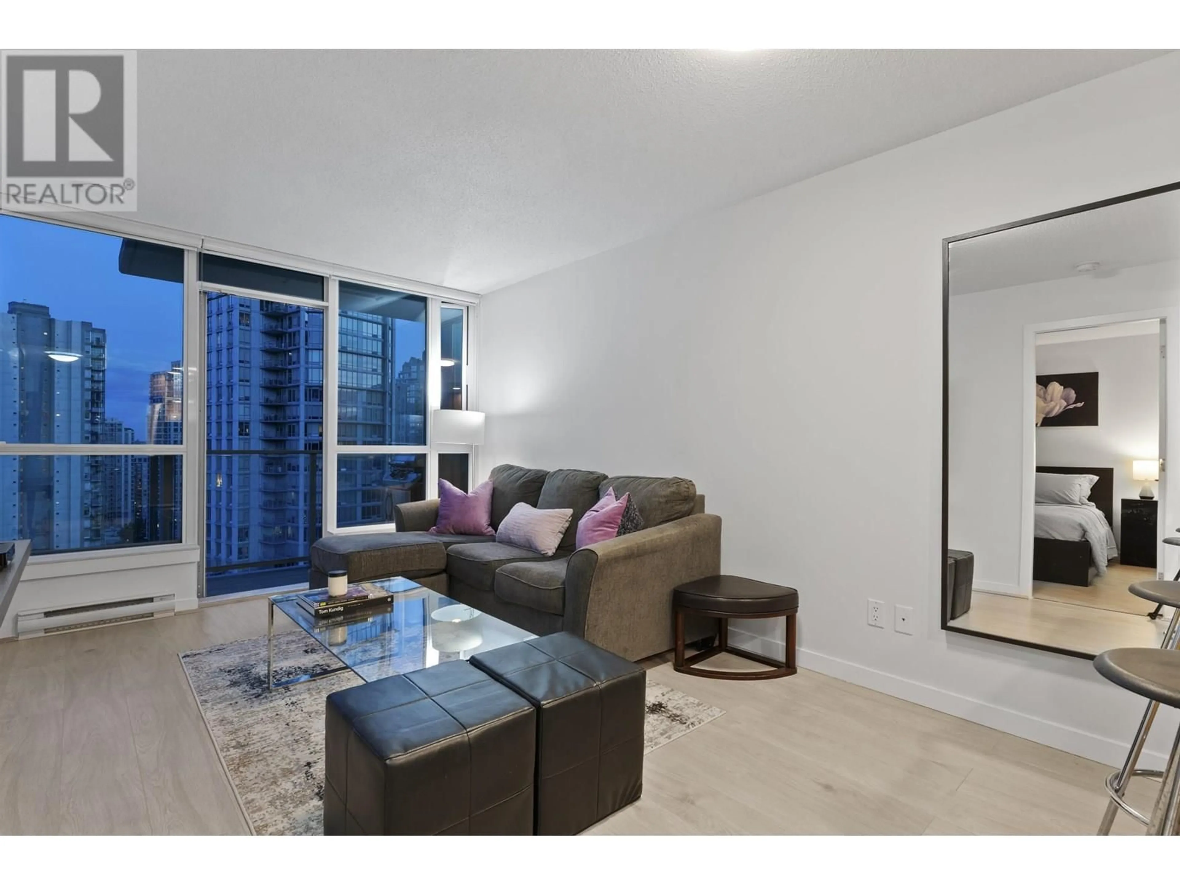 Living room with furniture, unknown for 1405 - 833 SEYMOUR STREET, Vancouver British Columbia V6B0G4