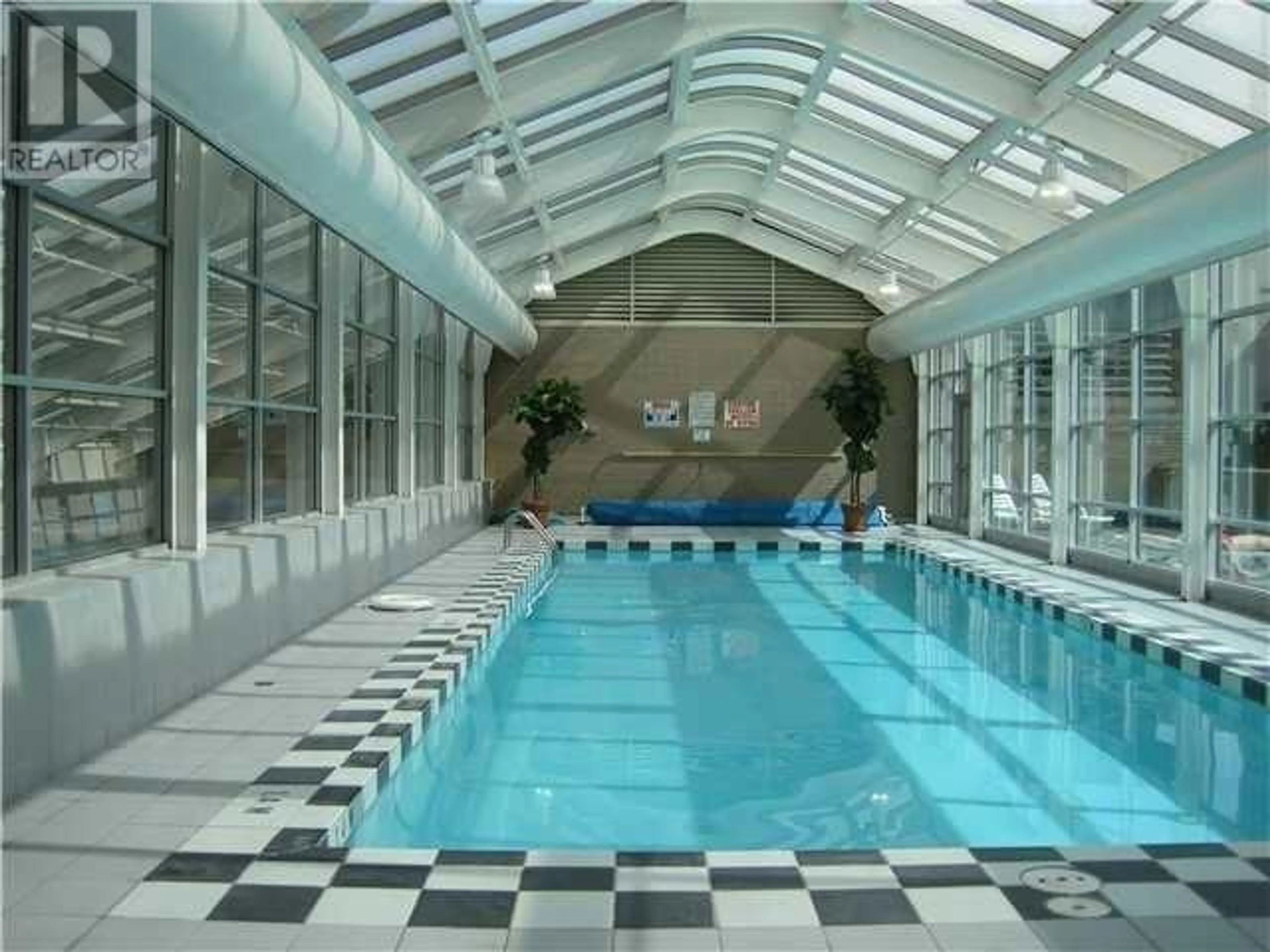 Pool for 1201 - 438 SEYMOUR STREET, Vancouver British Columbia V6B6H4