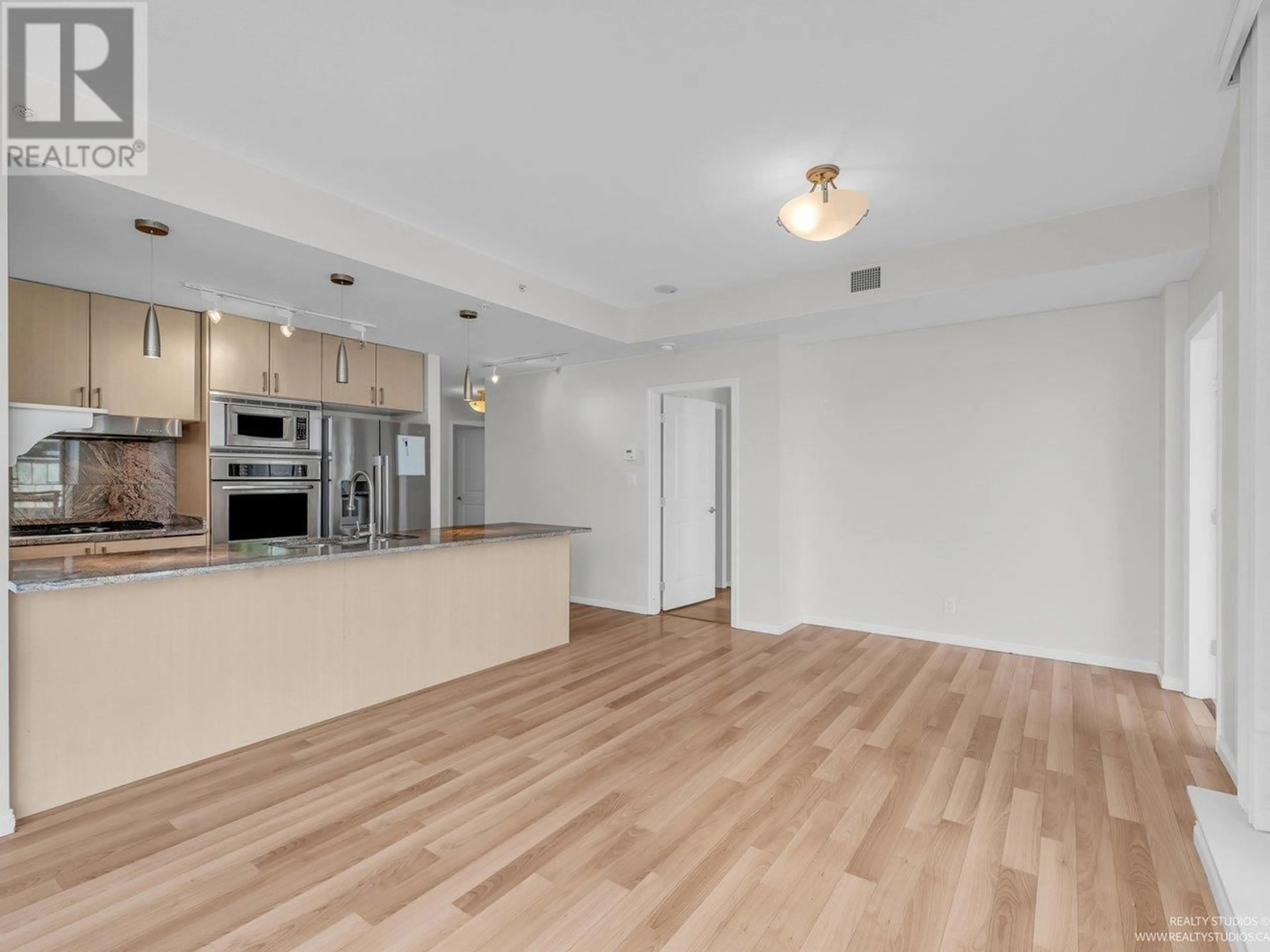 Open concept kitchen, unknown for 1905 - 1211 MELVILLE STREET, Vancouver British Columbia V6E0A7