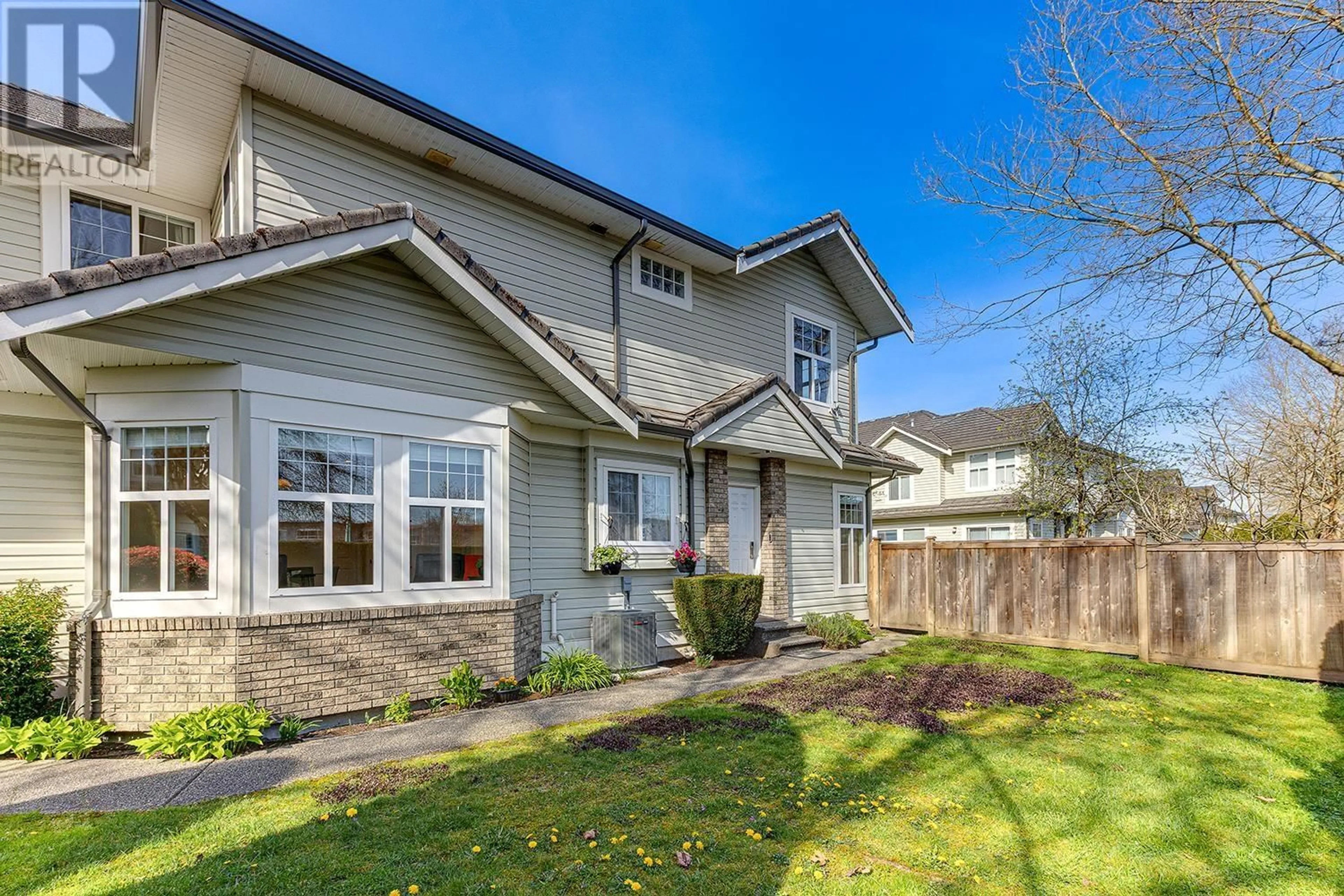 Home with vinyl exterior material, street for 7 - 1290 AMAZON DRIVE, Port Coquitlam British Columbia V3B7Z8