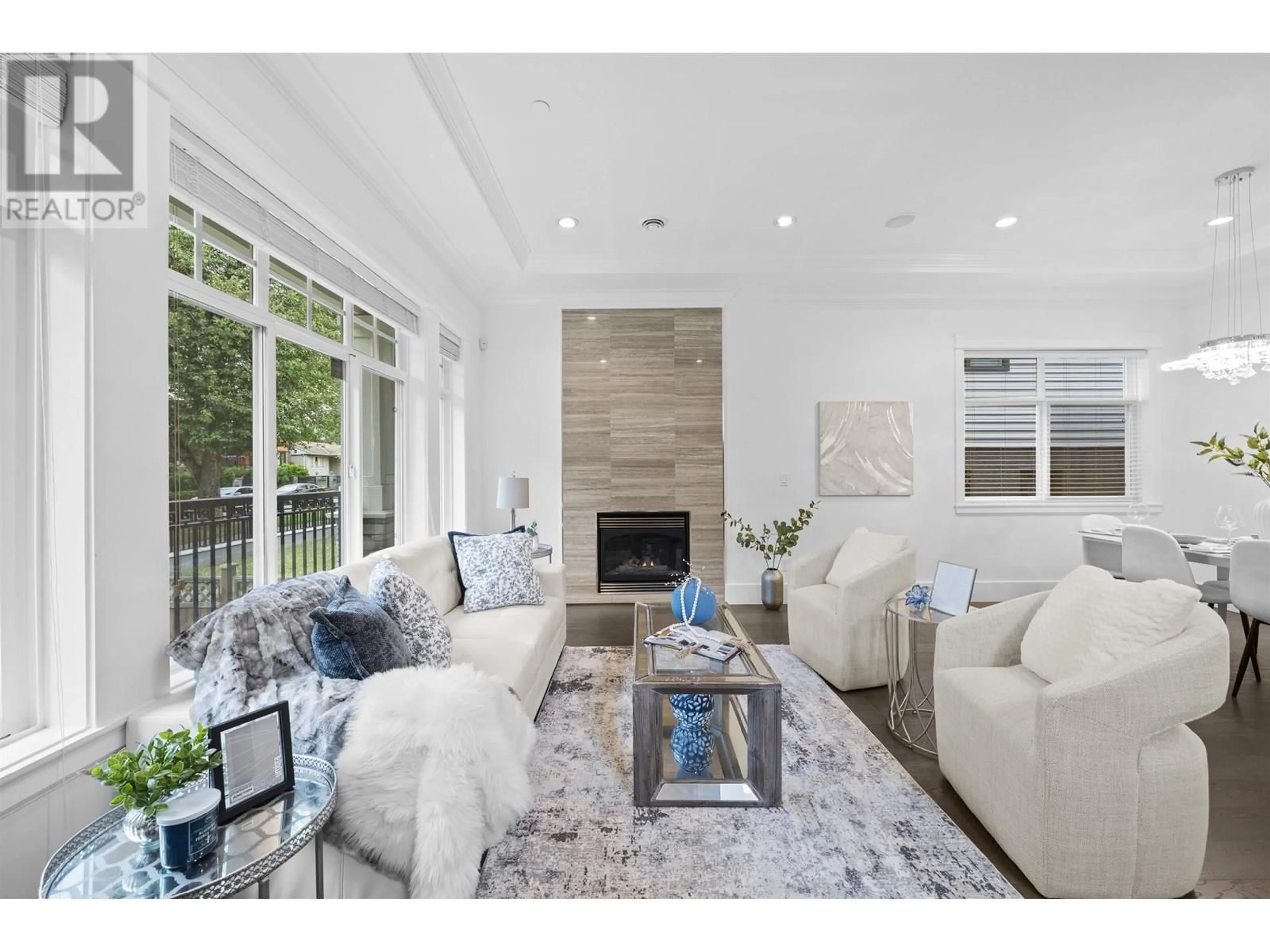 Living room with furniture, unknown for 6646 BROOKS STREET, Vancouver British Columbia V5S3J5