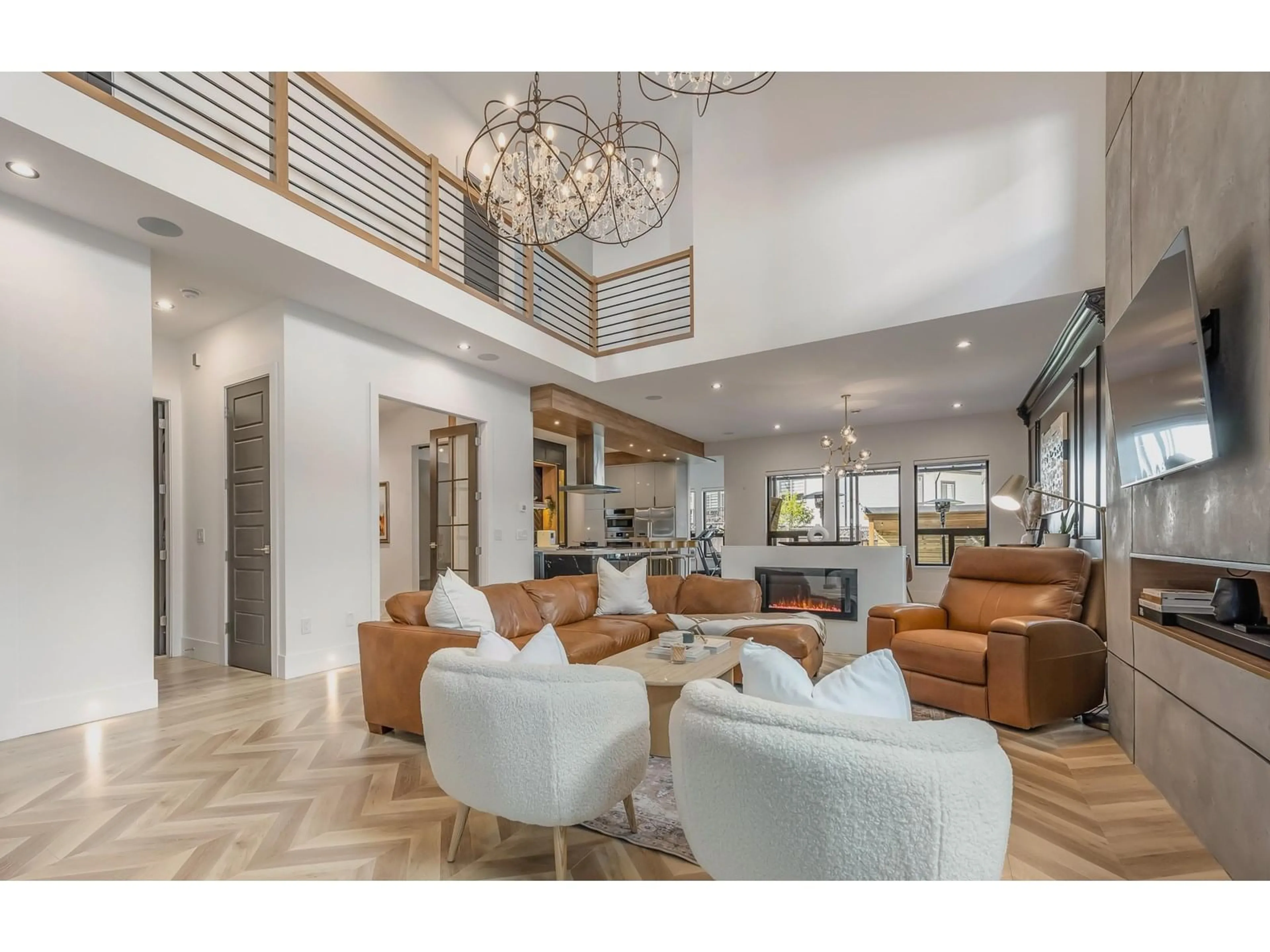 Living room with furniture, unknown for 20555 70A, Langley British Columbia V2Y1S9