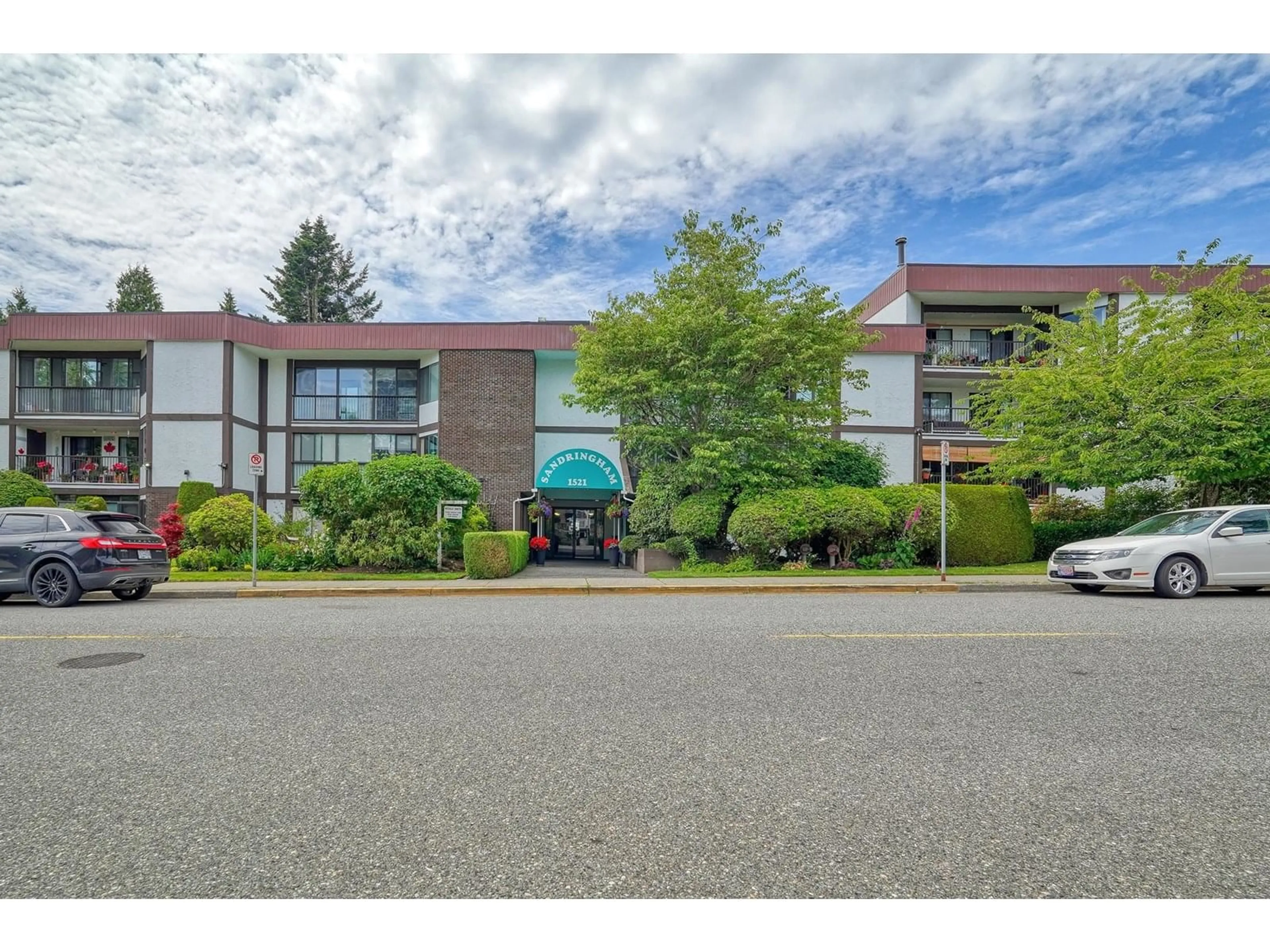 Unknown for 302 - 1521 BLACKWOOD, White Rock British Columbia V4B3V6