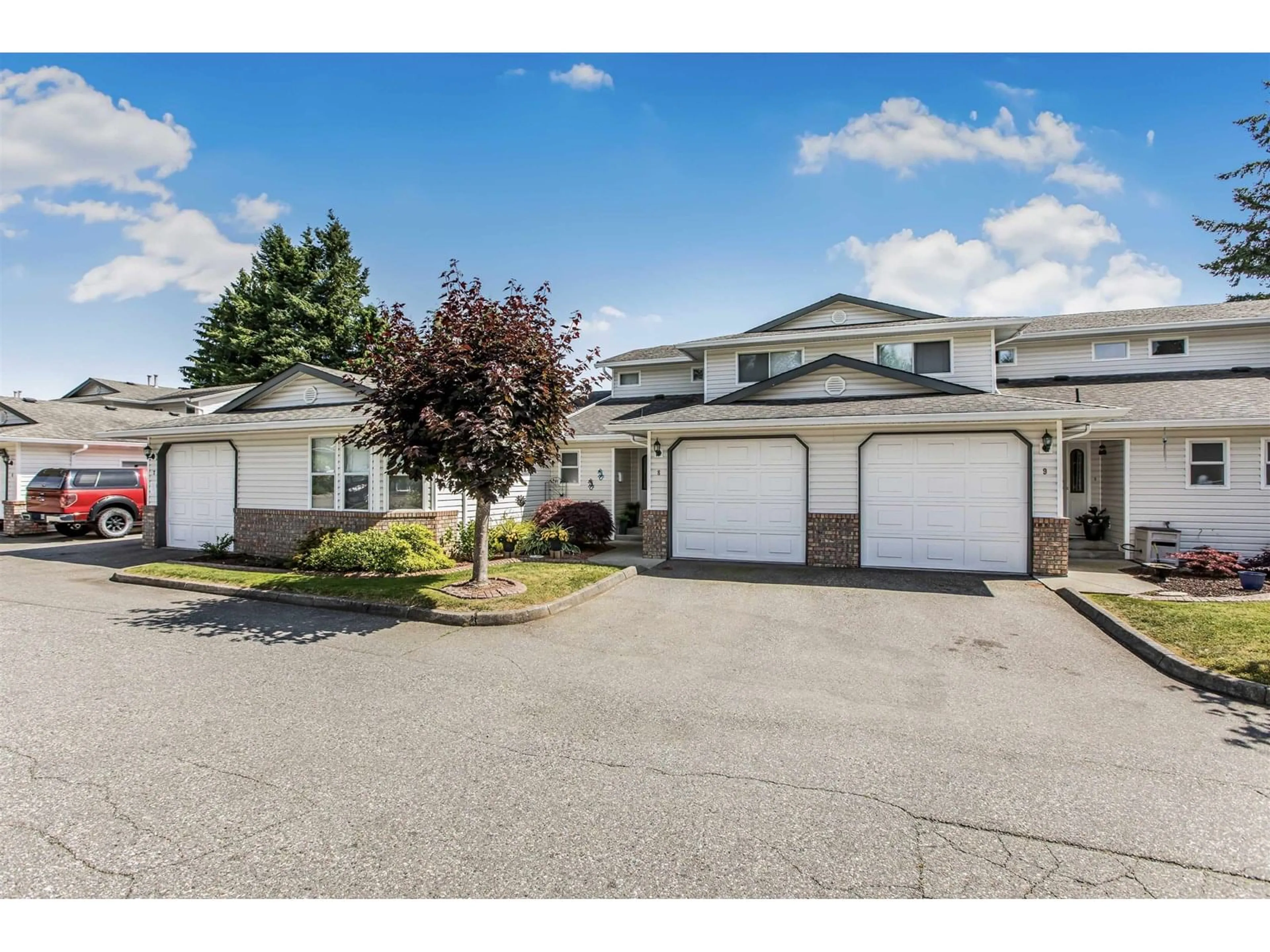 A pic from outside/outdoor area/front of a property/back of a property/a pic from drone, street for 8 - 32861 SHIKAZE, Mission British Columbia V2V6M6