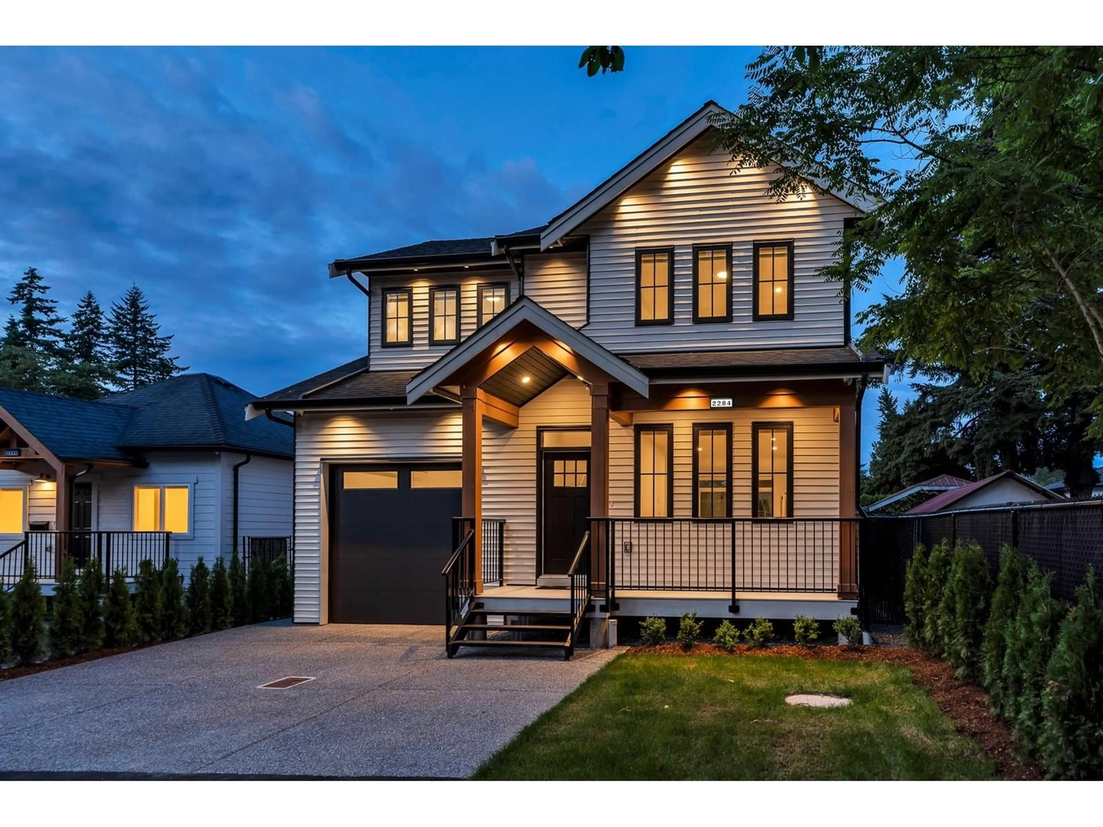 Home with brick exterior material, street for 2284 MOULDSTADE, Abbotsford British Columbia V2S3X4