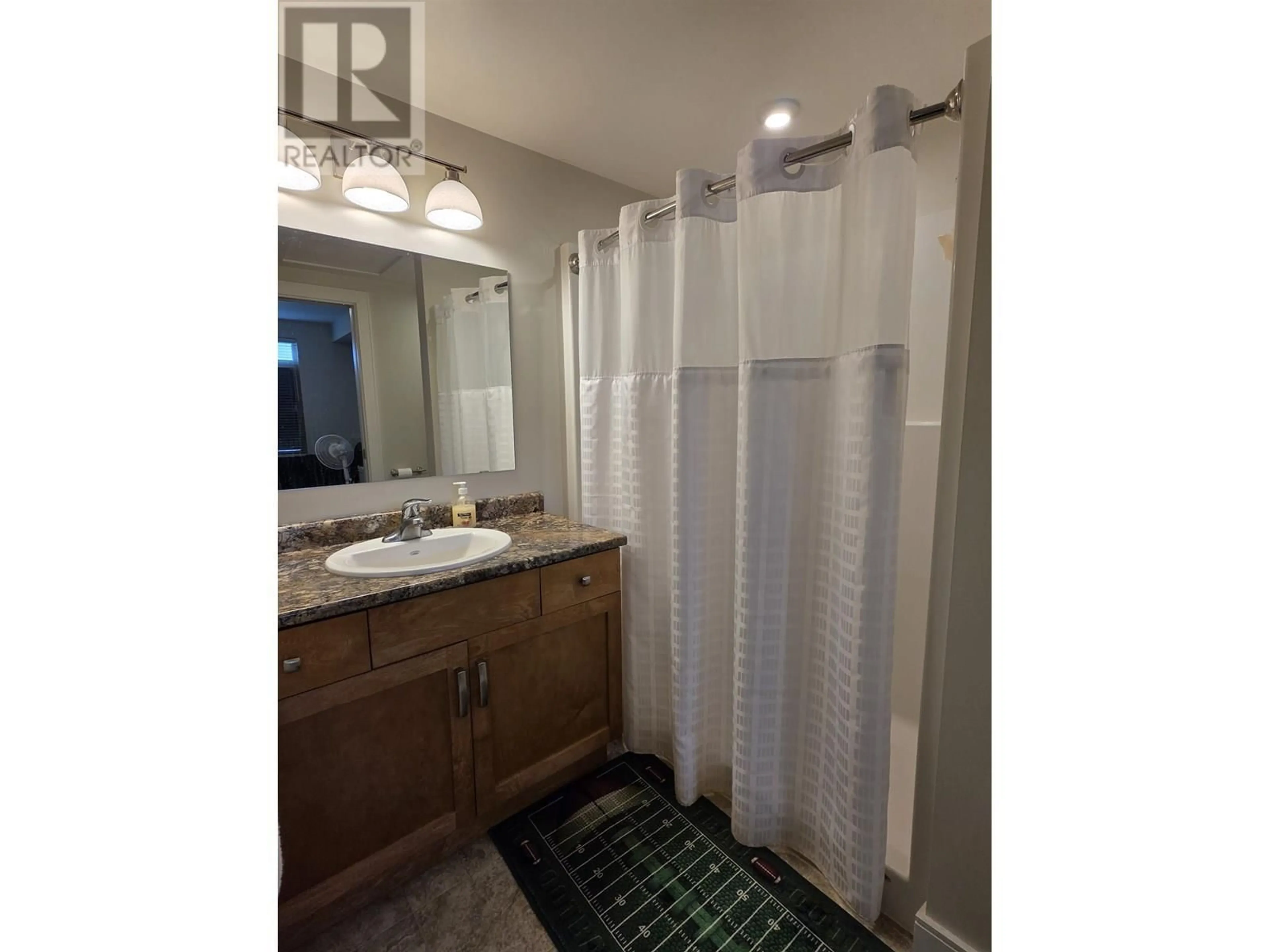 Standard bathroom, unknown for 203 - 3684 PRINCESS CRESCENT, Smithers British Columbia V0J2N0