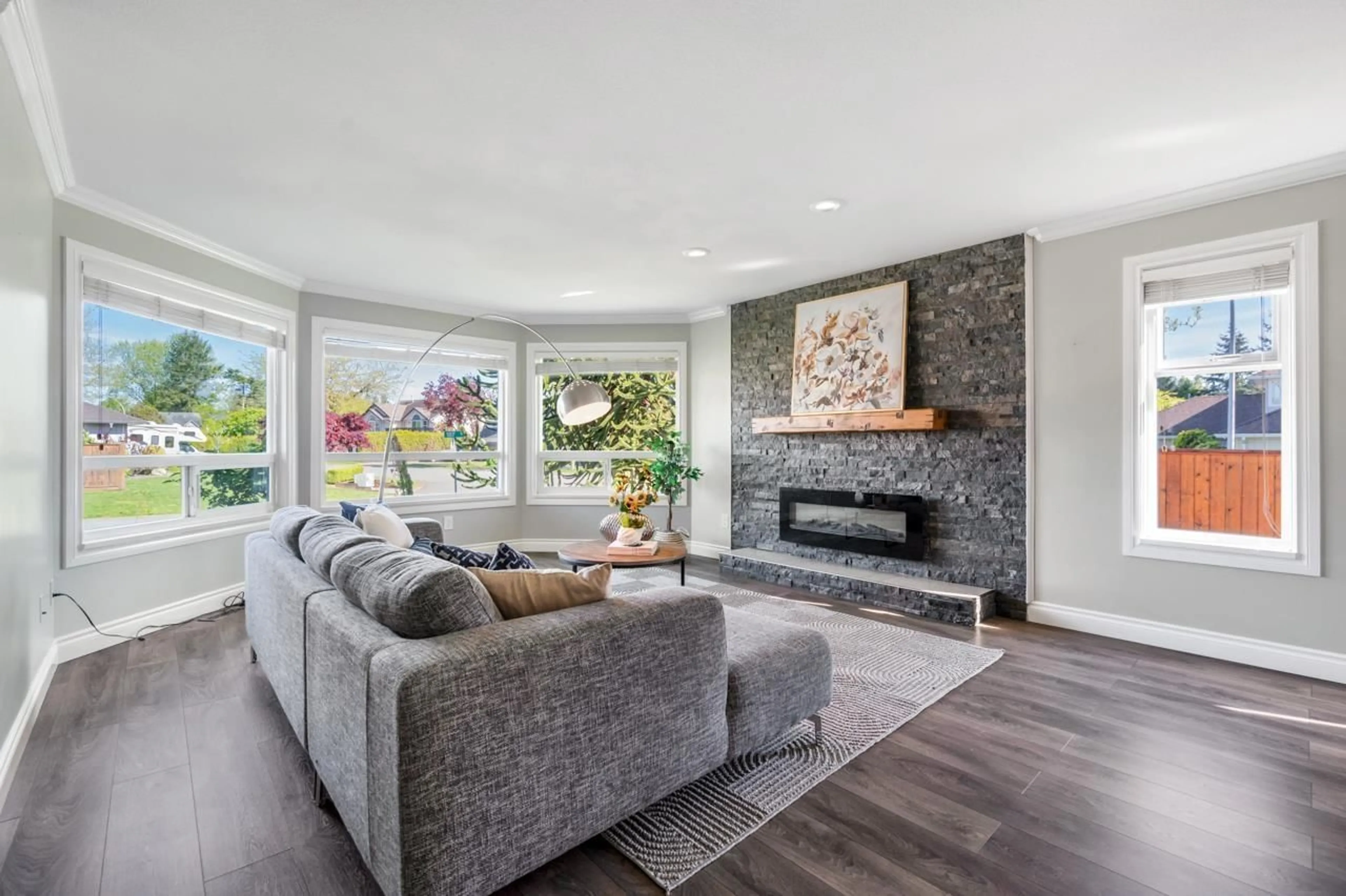 Living room with furniture, unknown for 6059 187, Surrey British Columbia V3S7P3