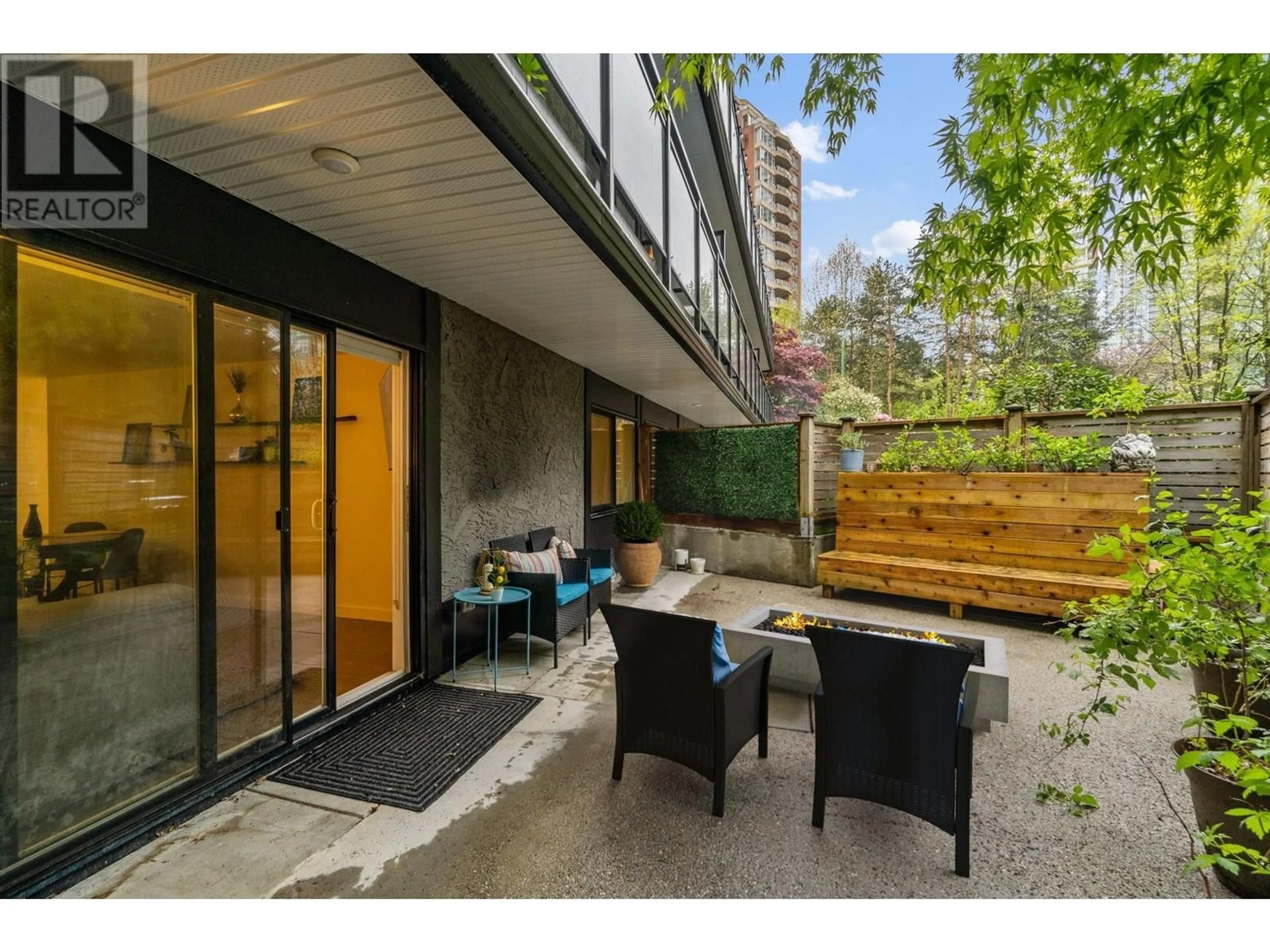Patio, street for 103 - 4625 GRANGE STREET, Burnaby British Columbia V5H1R1
