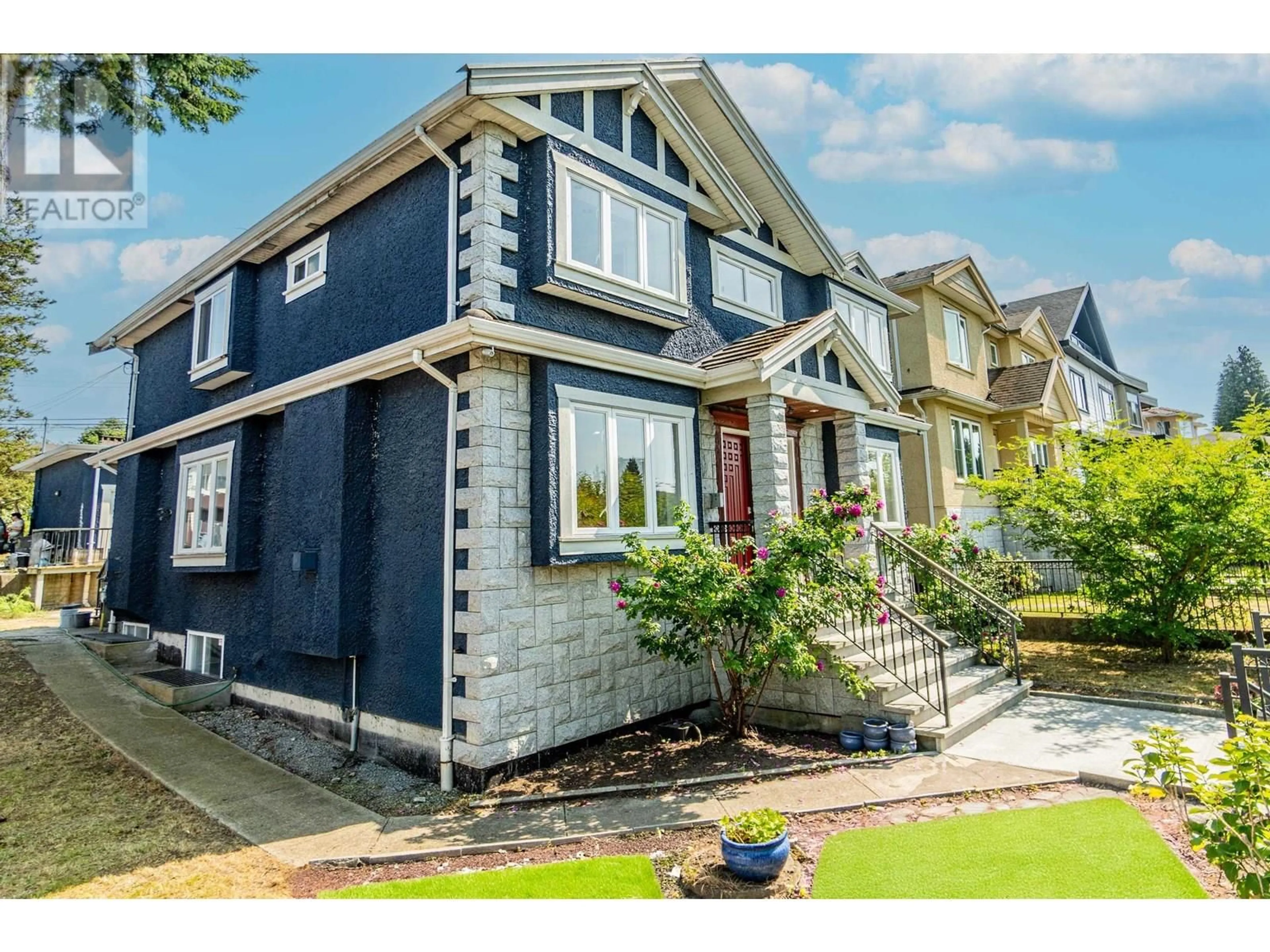 Home with brick exterior material, street for 3394 SEAFORTH DRIVE, Vancouver British Columbia V5M4C5