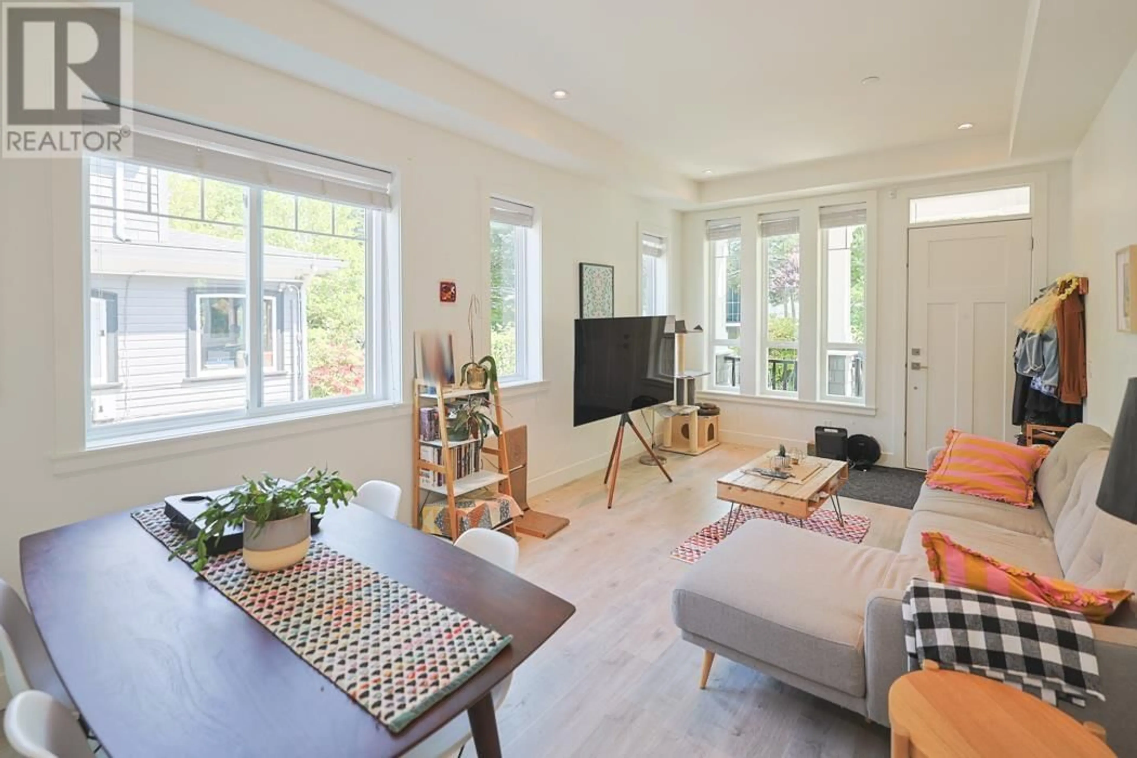Living room with furniture, unknown for 5855 ST. GEORGE STREET, Vancouver British Columbia V5W2Y4