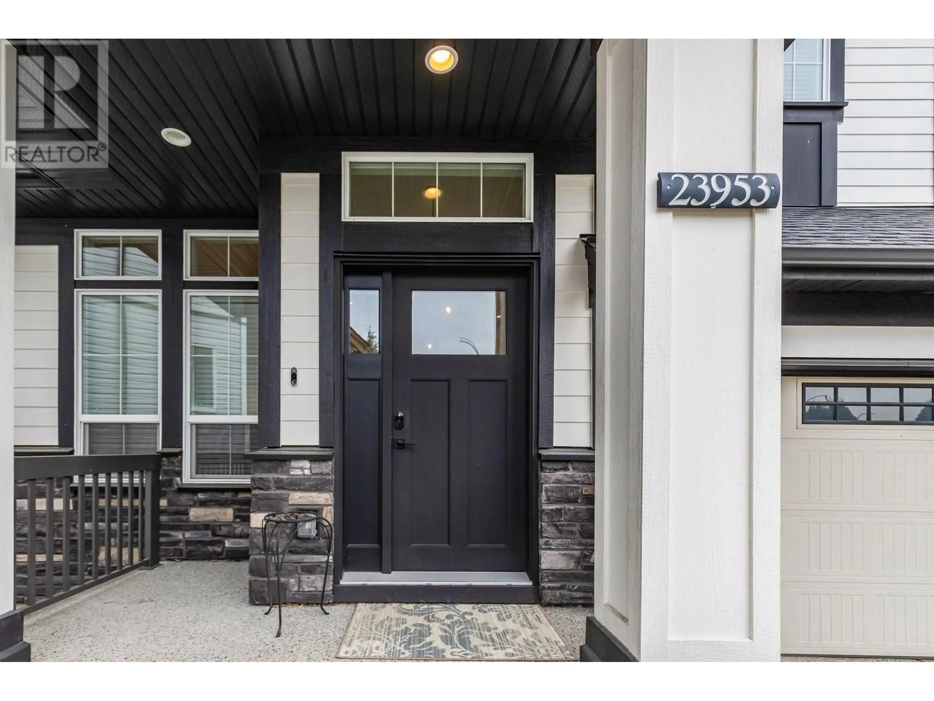 Indoor entryway for 23953 111A AVENUE, Maple Ridge British Columbia V2W0H7