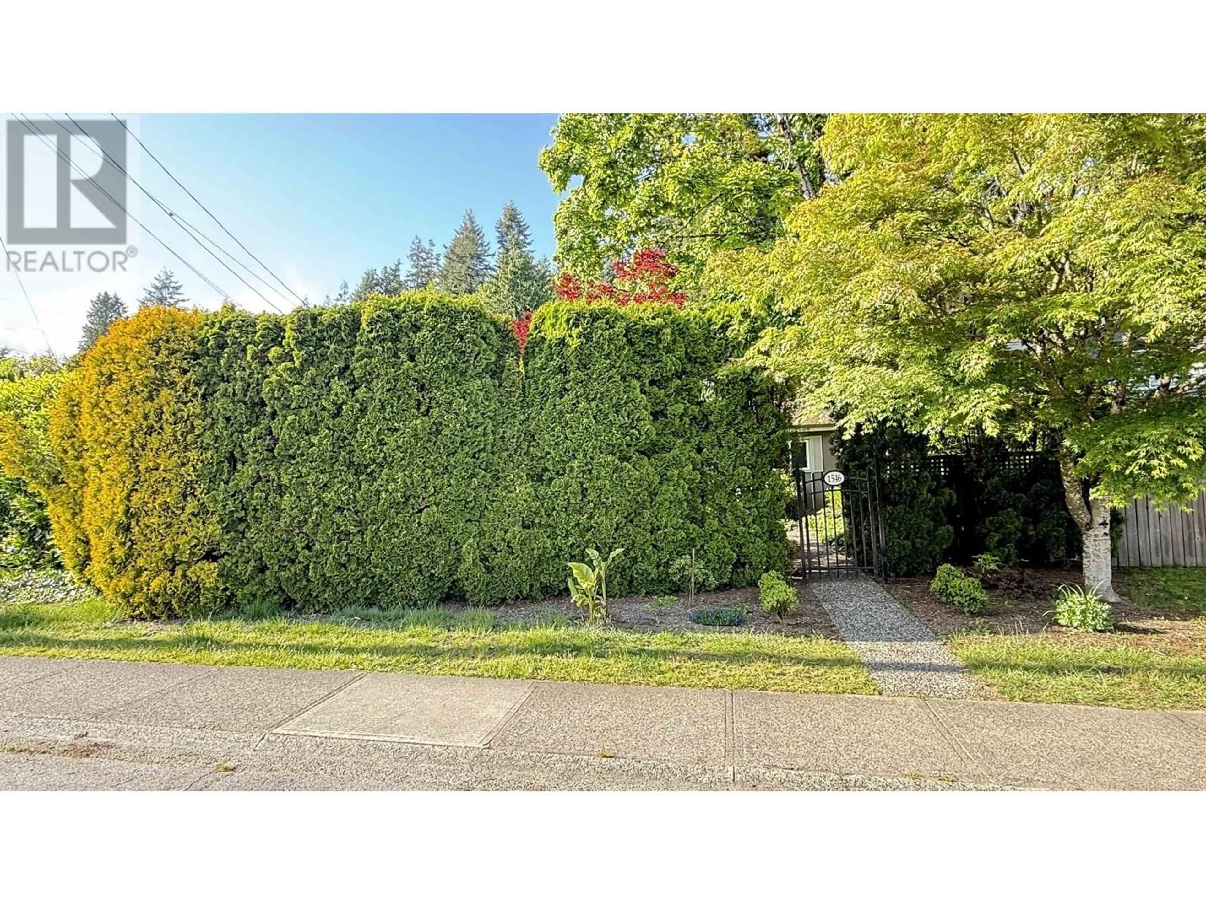 Unknown for 1546 HOPE ROAD, North Vancouver British Columbia V7P1W9