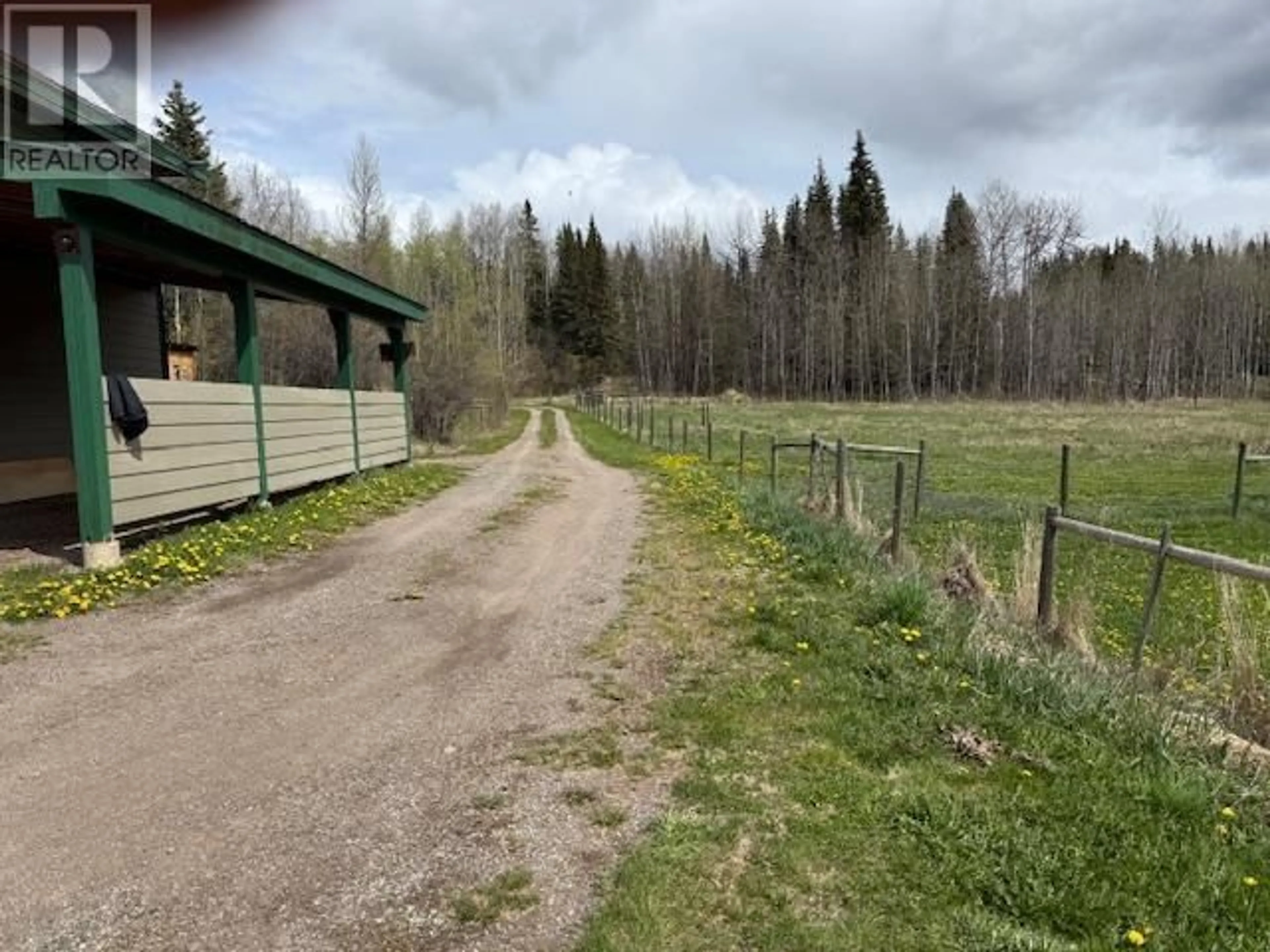 Shed for 29575 MONTGOMERY ROAD, Topley British Columbia V0J2Y0