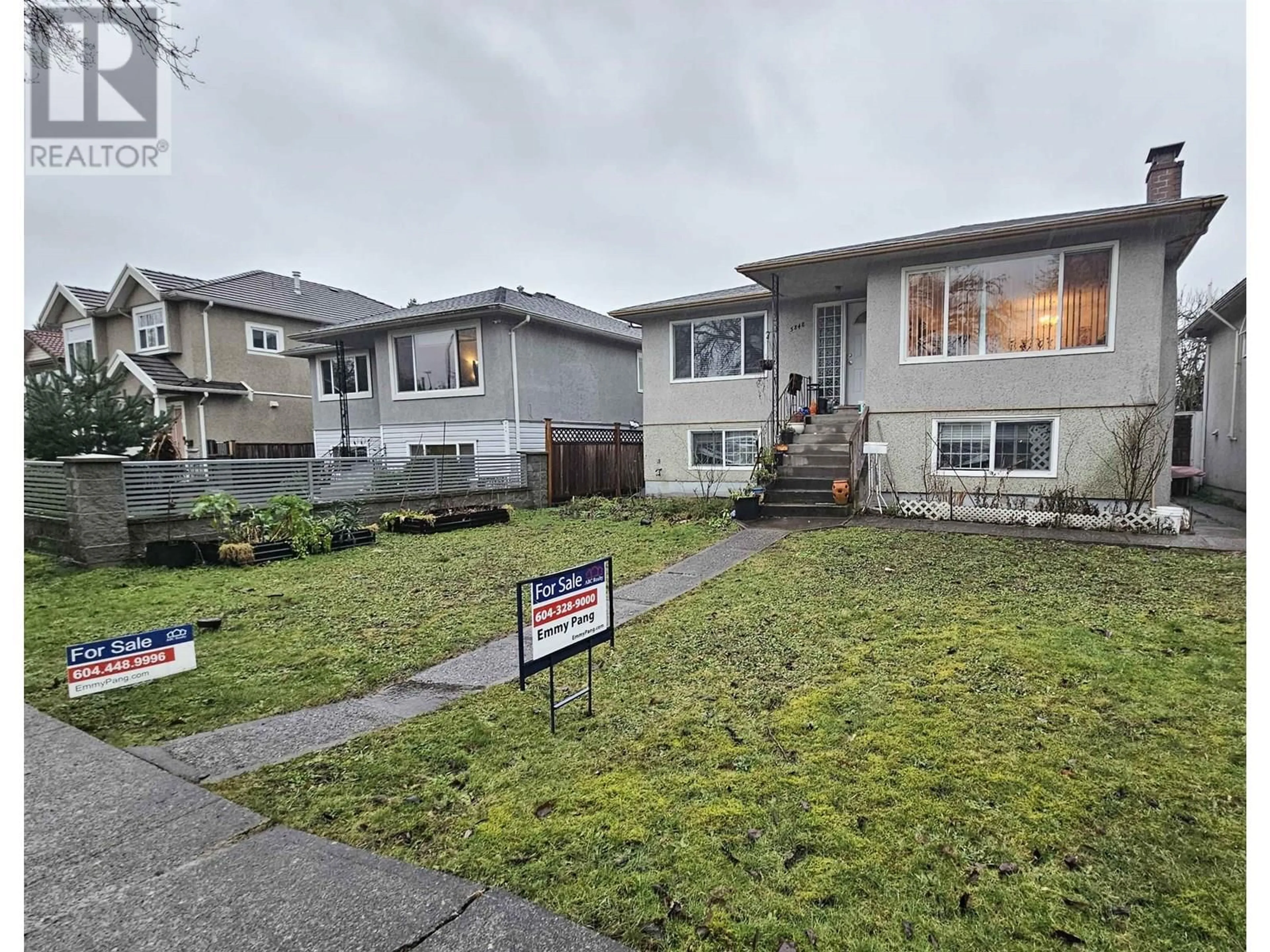 A pic from outside/outdoor area/front of a property/back of a property/a pic from drone, street for 5848 CULLODEN STREET, Vancouver British Columbia V5W3S2
