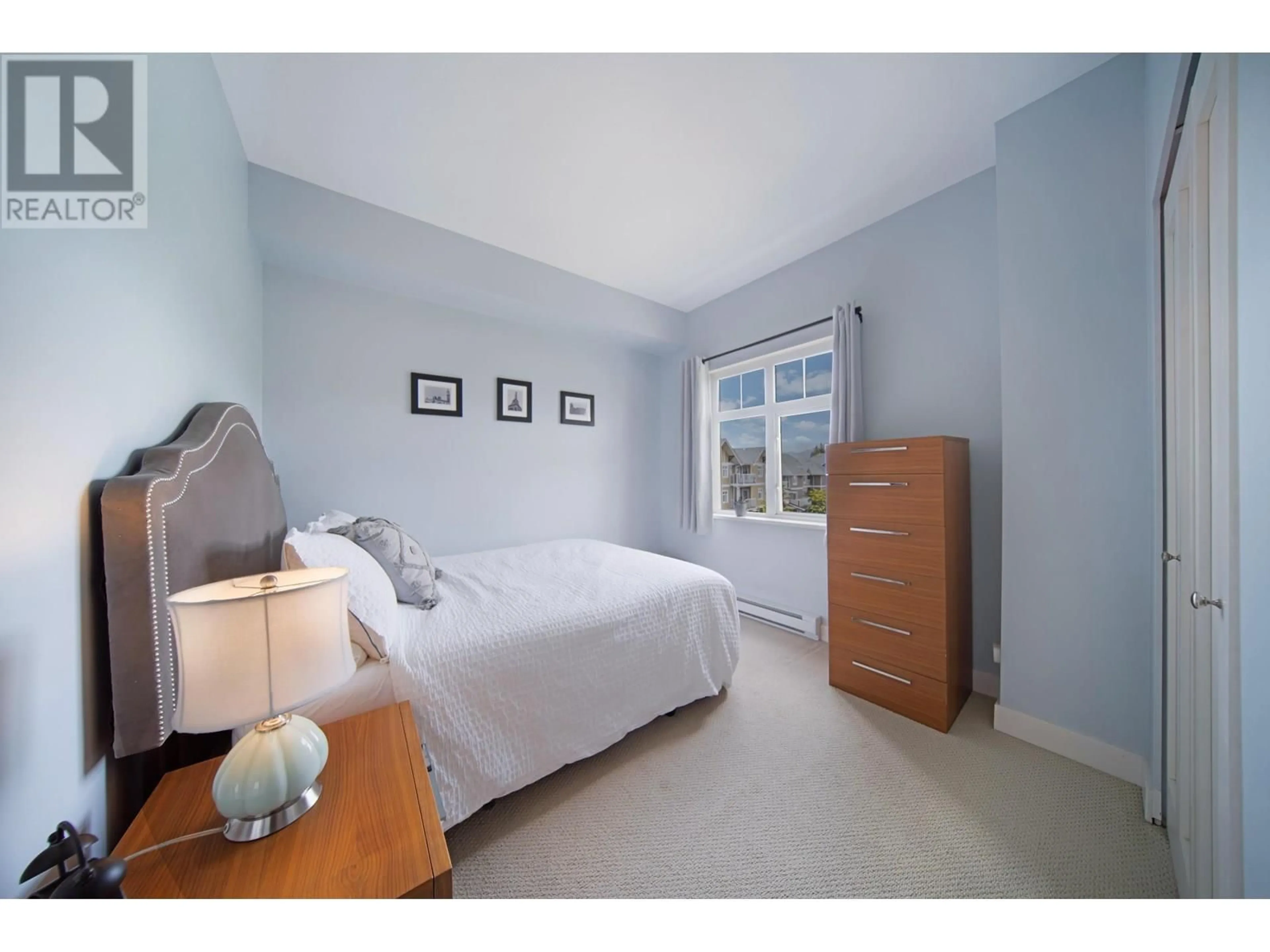 A pic of a room for 117 - 7388 MACPHERSON AVENUE, Burnaby British Columbia V5J0A1