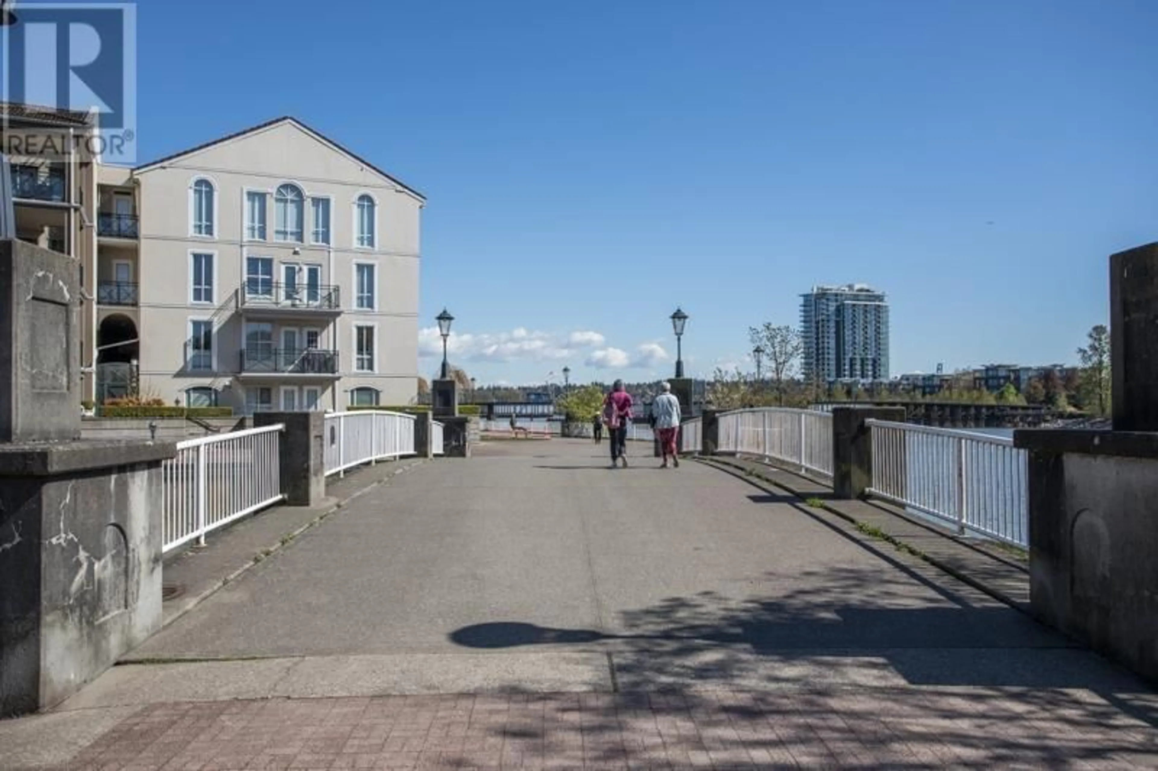 Unknown for 111 - 10 RENAISSANCE SQUARE, New Westminster British Columbia V3M7B1
