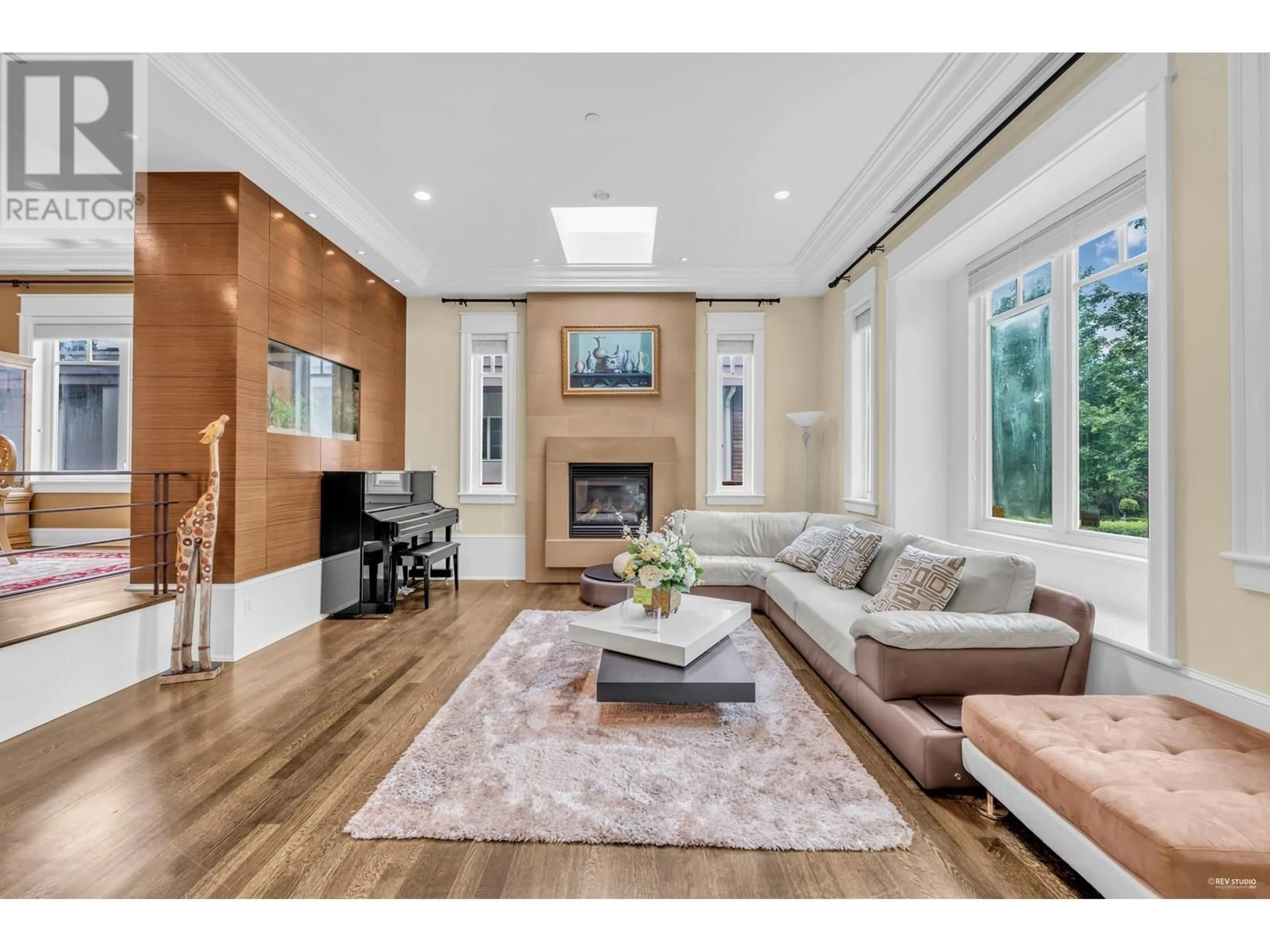 Living room with furniture, unknown for 6562 FREMLIN STREET, Vancouver British Columbia V6P3W1