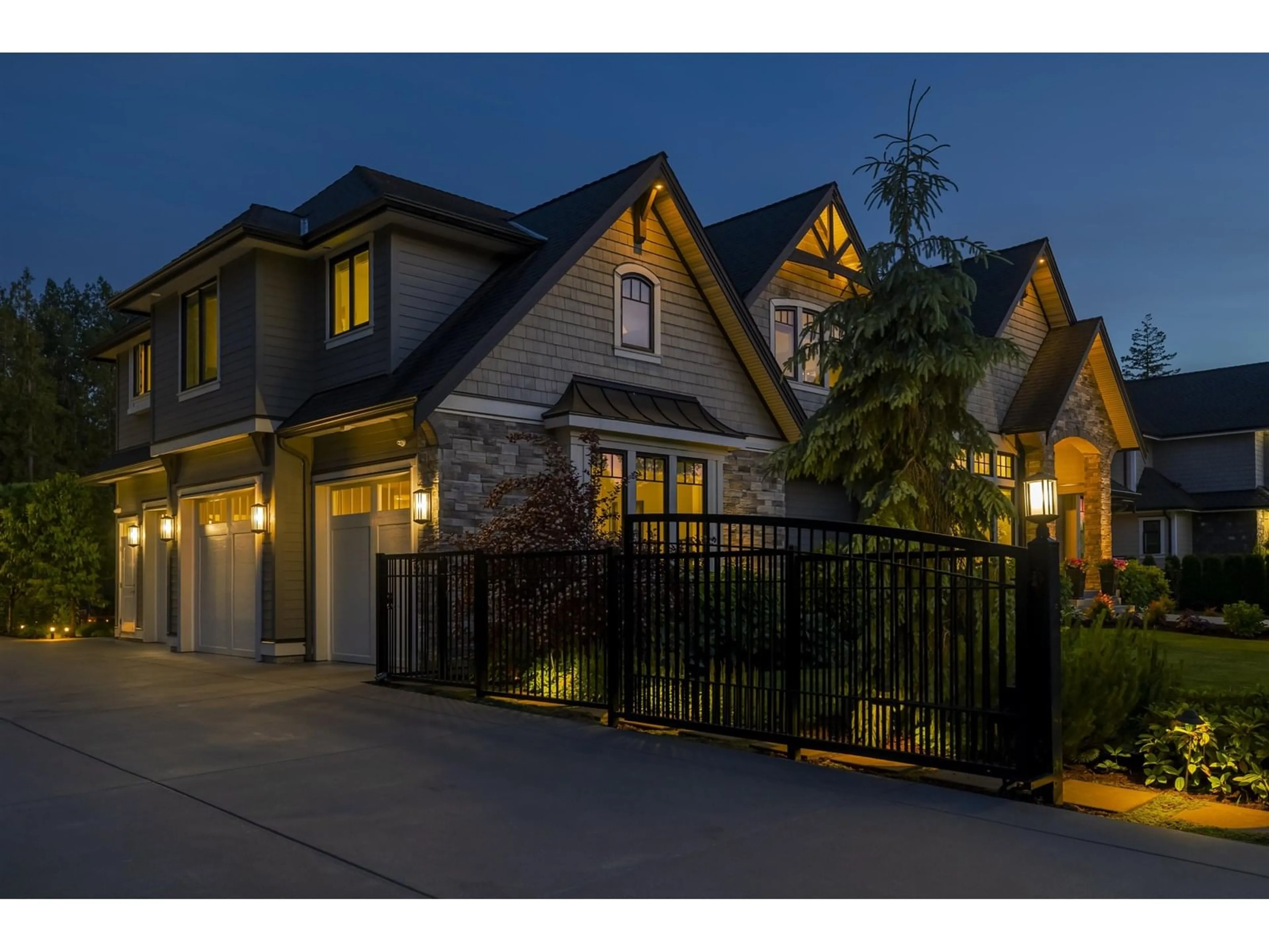 Home with brick exterior material, street for 21950 44, Langley British Columbia V3A3E8