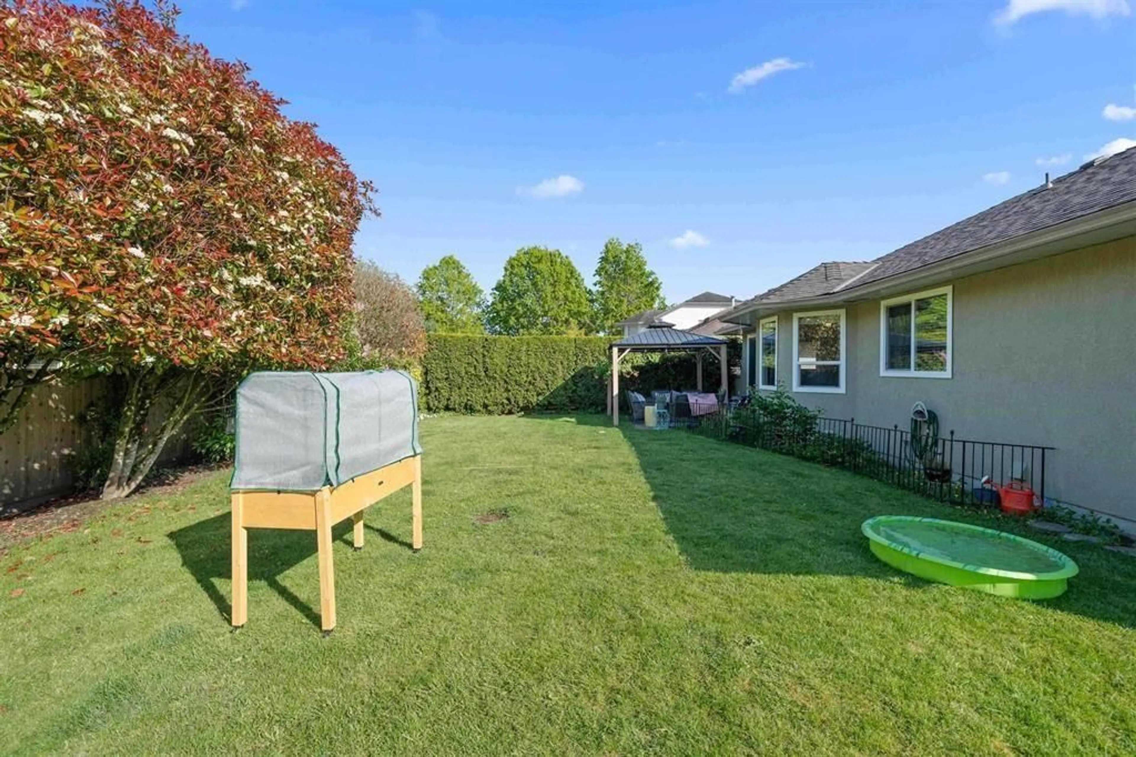 A pic from outside/outdoor area/front of a property/back of a property/a pic from drone, street for 22109 OLD YALE, Langley British Columbia V2Z1A3
