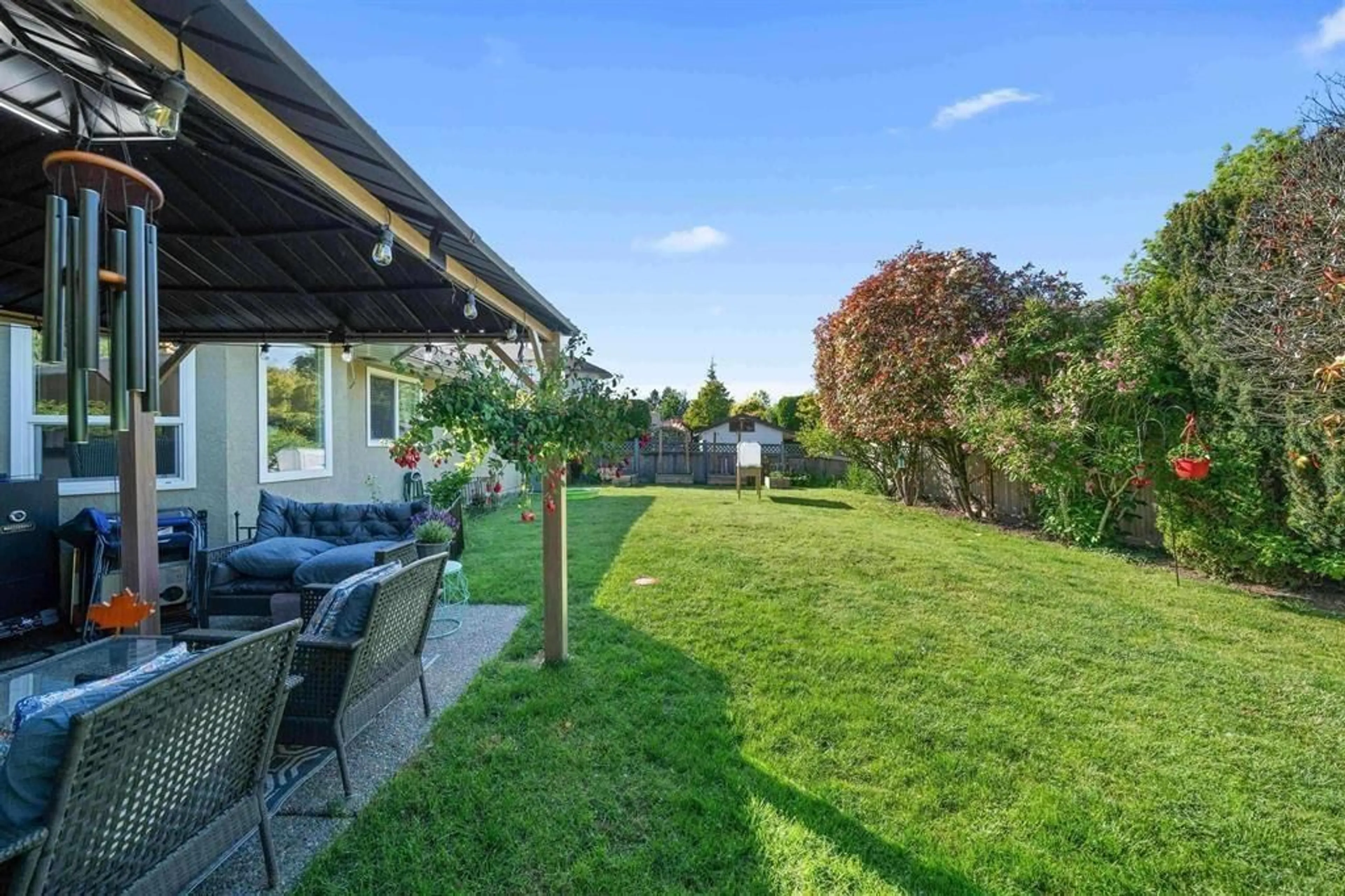 Patio, unknown for 22109 OLD YALE, Langley British Columbia V2Z1A3