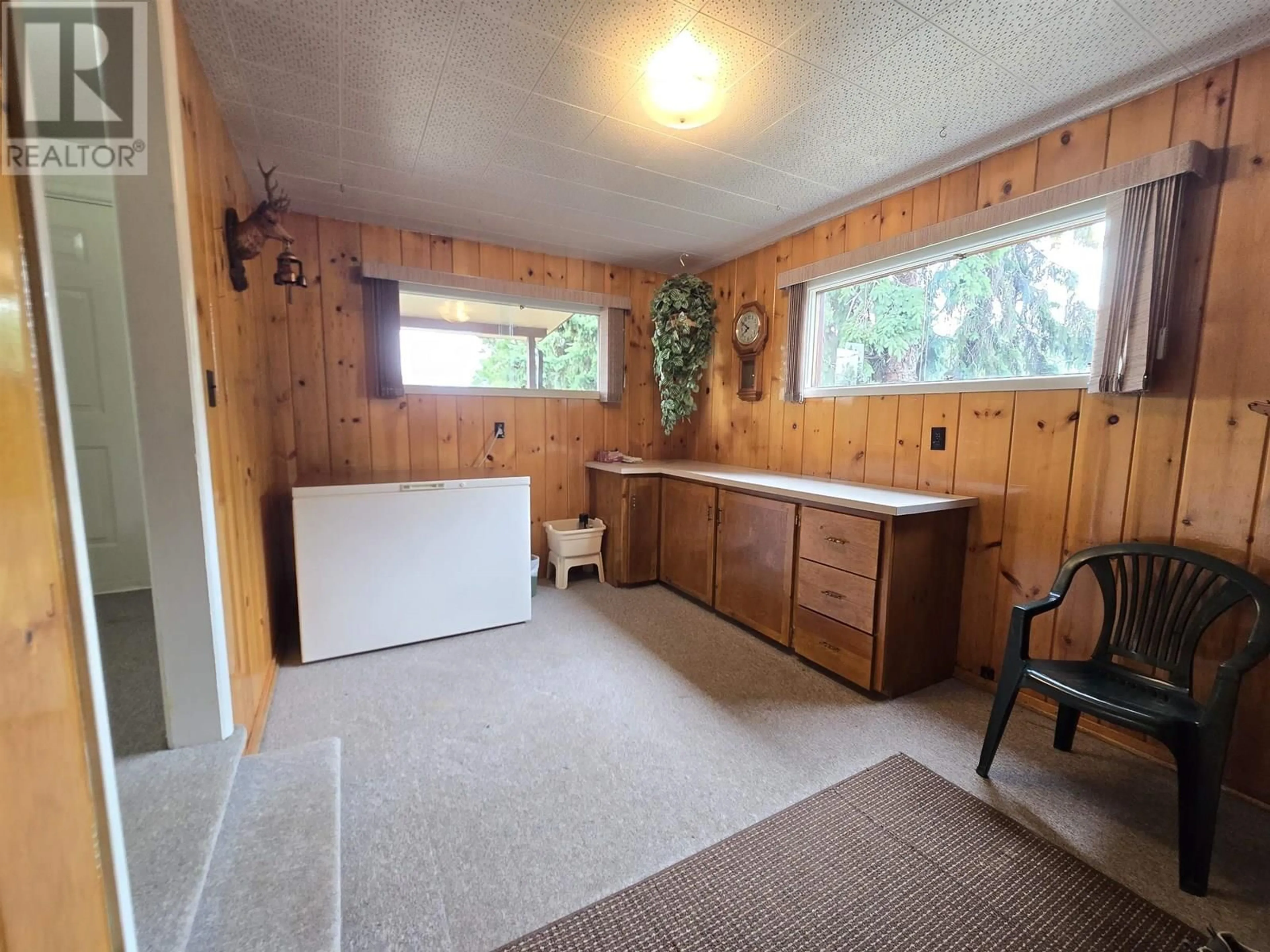 A pic of a room for 1001 7TH AVENUE, Valemount British Columbia V0E2Z0