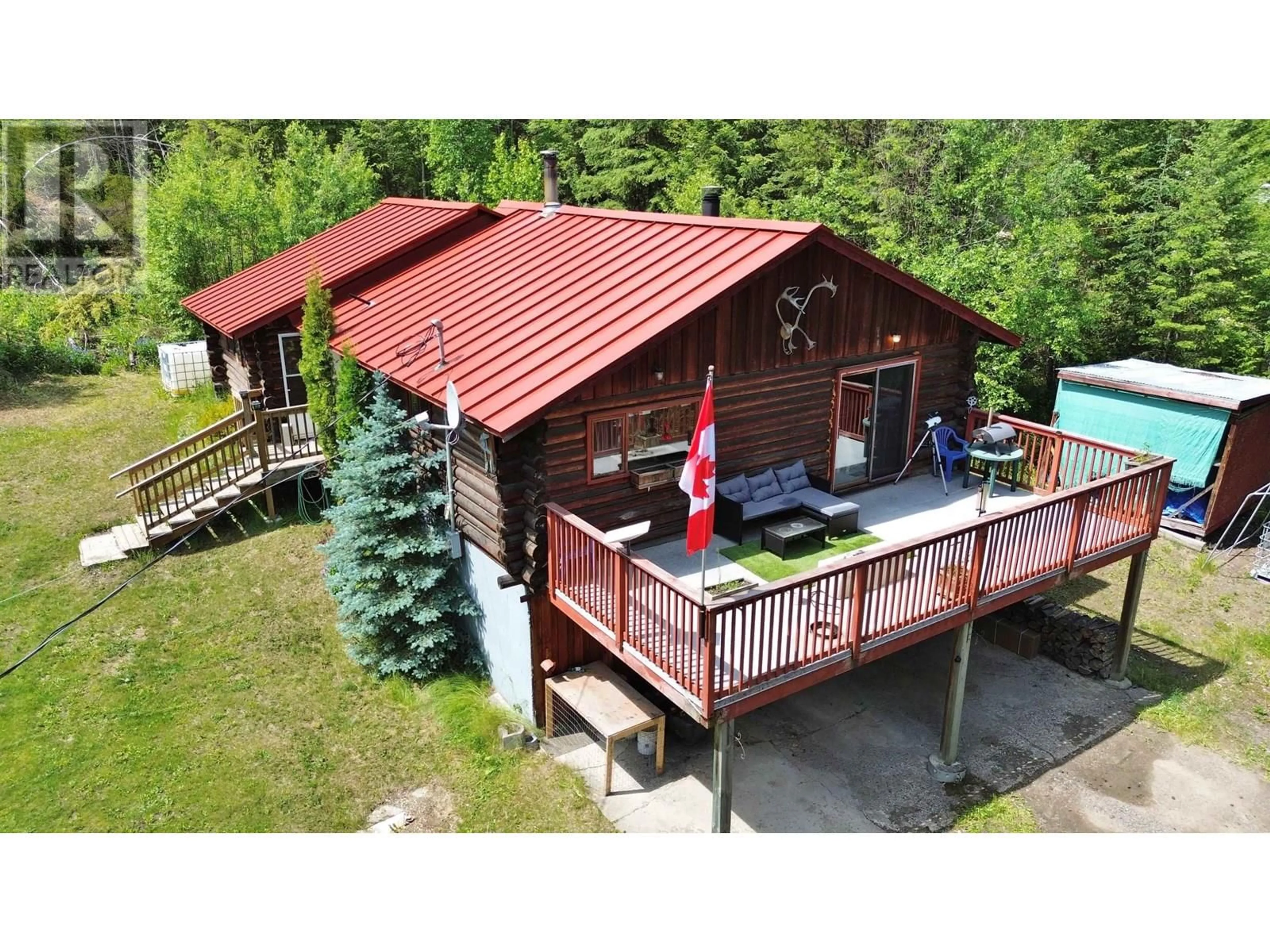 A pic from outside/outdoor area/front of a property/back of a property/a pic from drone, unknown for 4611 DALLAS ROAD, Williams Lake British Columbia V2G4Z3
