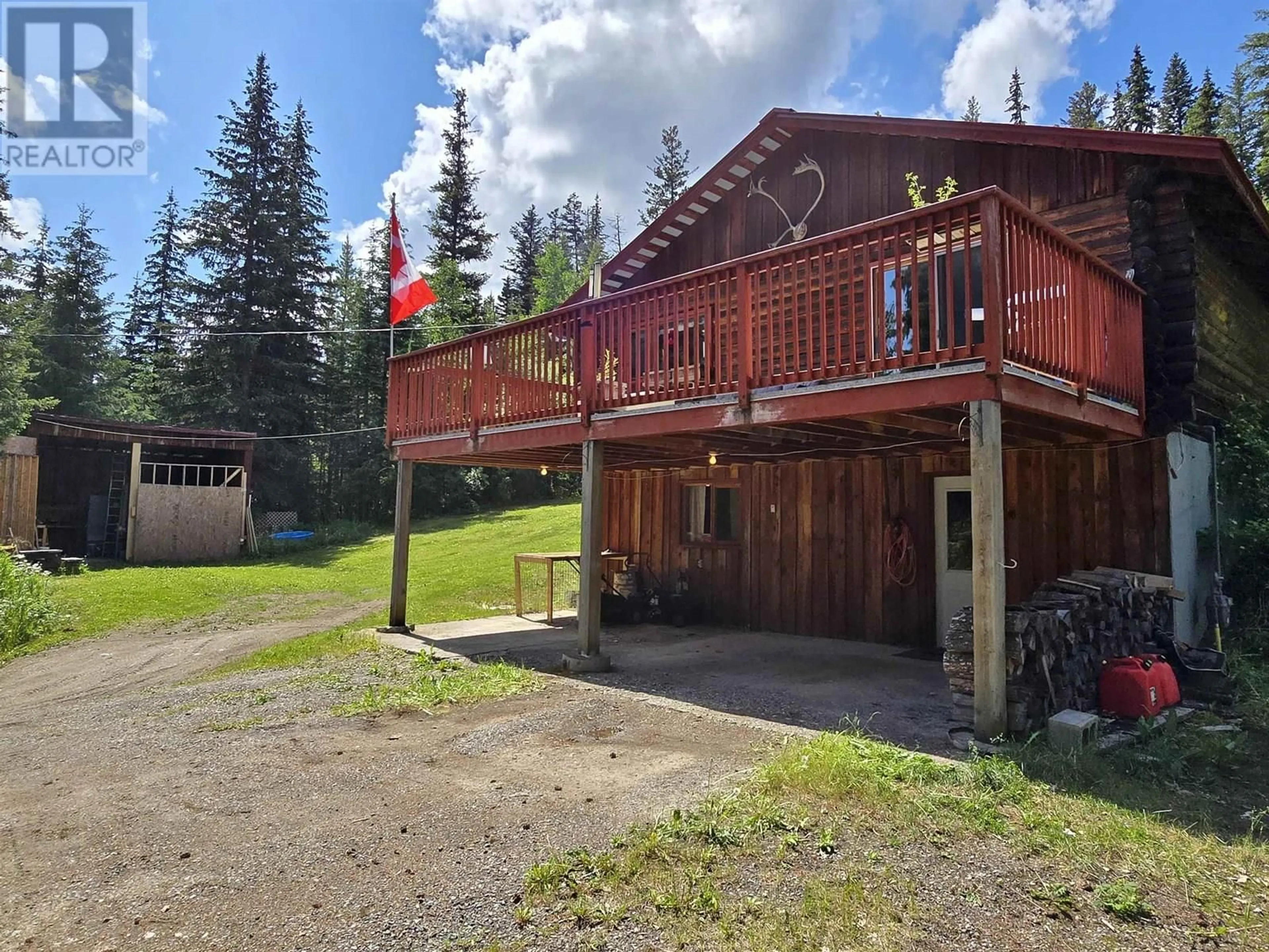 A pic from outside/outdoor area/front of a property/back of a property/a pic from drone, mountain view for 4611 DALLAS ROAD, Williams Lake British Columbia V2G4Z3