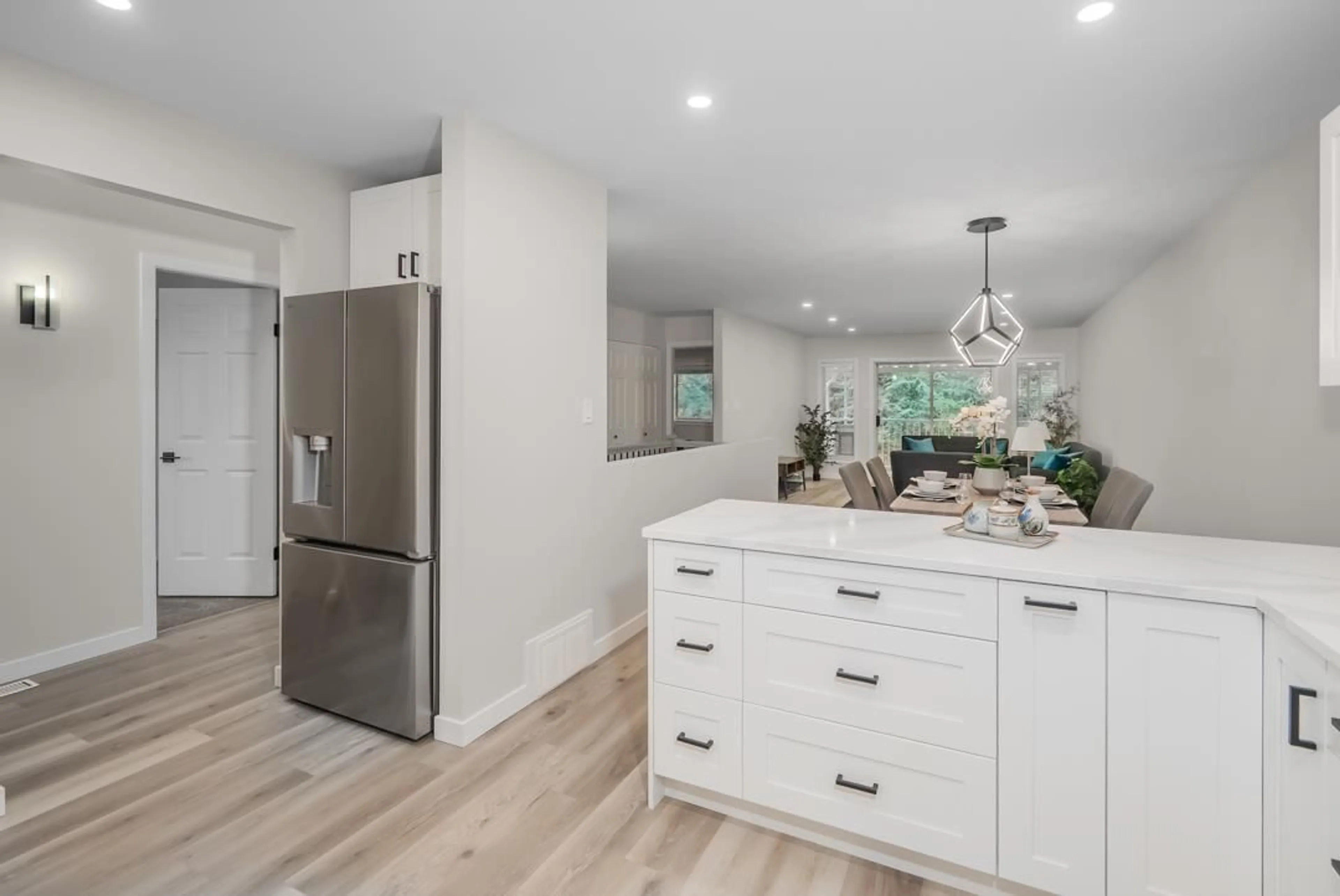 Open concept kitchen, unknown for 35 - 3055 TRAFALGAR, Abbotsford British Columbia V2S7X8