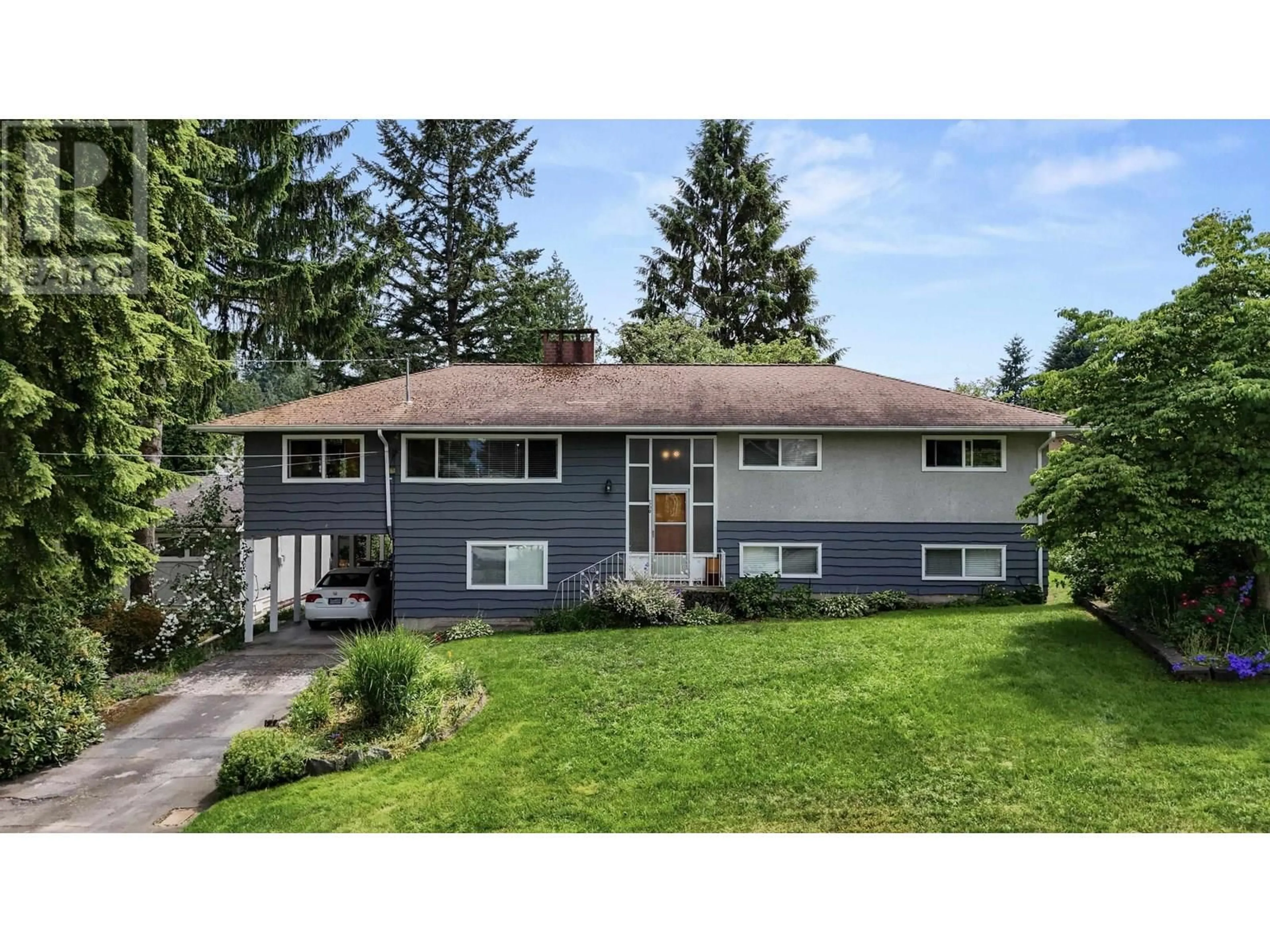 Home with vinyl exterior material, street for 760 RUNNYMEDE AVENUE, Coquitlam British Columbia V3J2V1