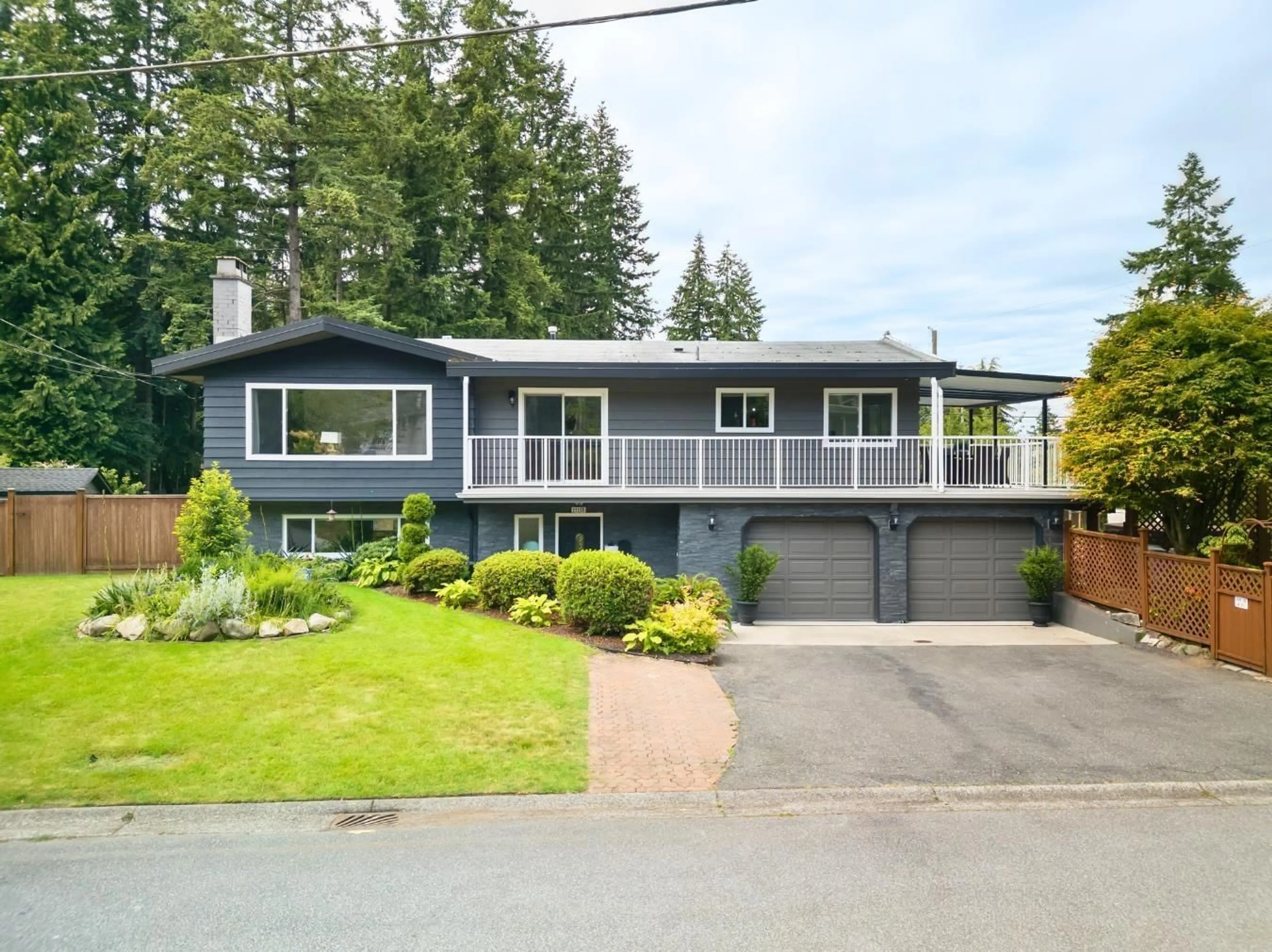 Home with vinyl exterior material, street for 11159 MASON, Delta British Columbia V4E1G1
