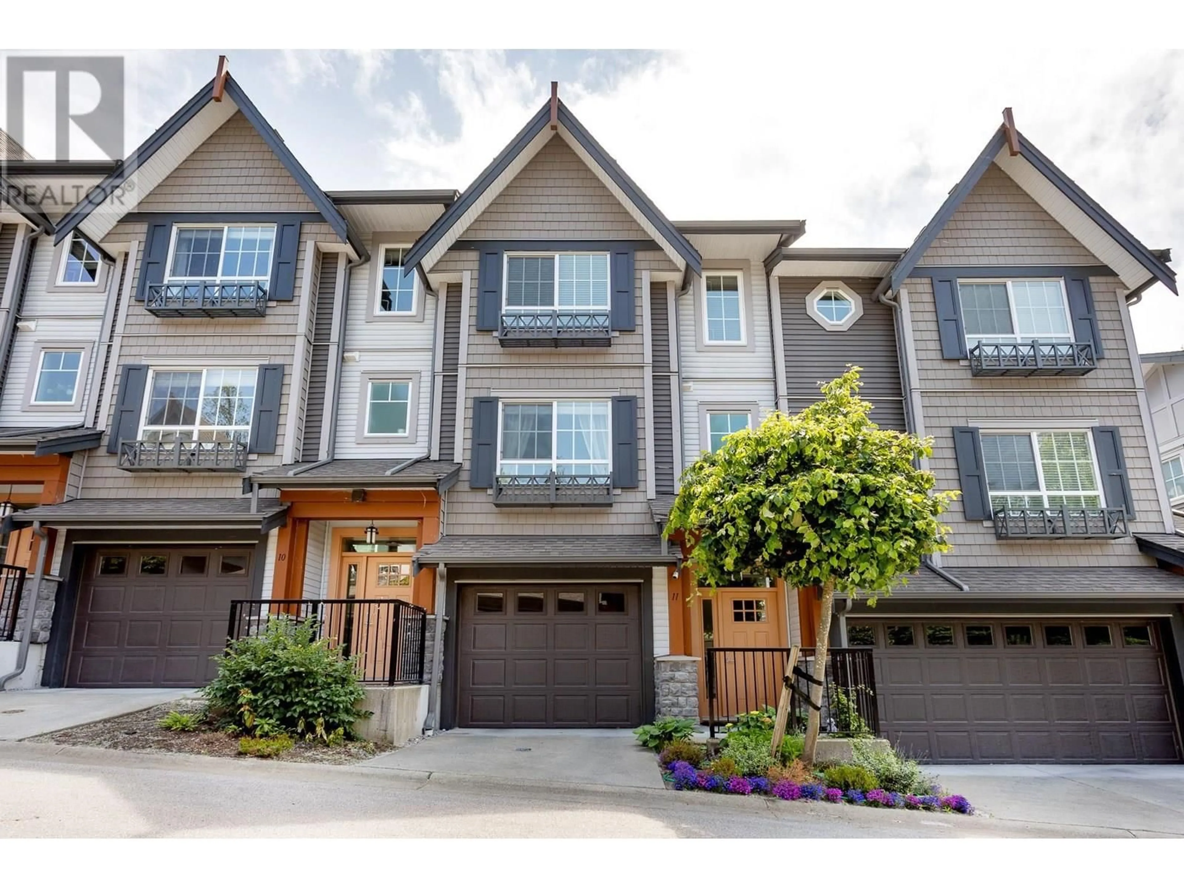 Home with vinyl exterior material, street for 11 - 23539 GILKER HILL ROAD, Maple Ridge British Columbia V2W1C8