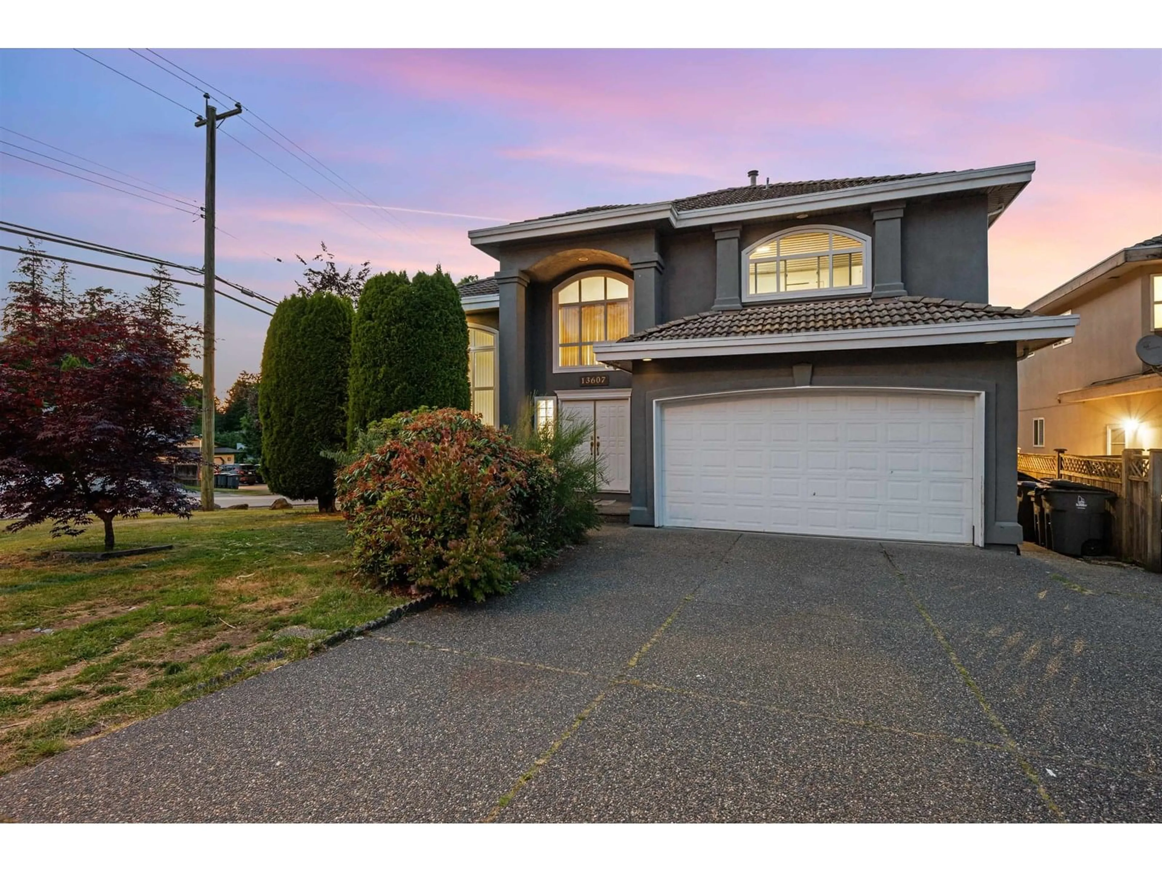 Home with vinyl exterior material, street for 13607 60A, Surrey British Columbia V3X3L1