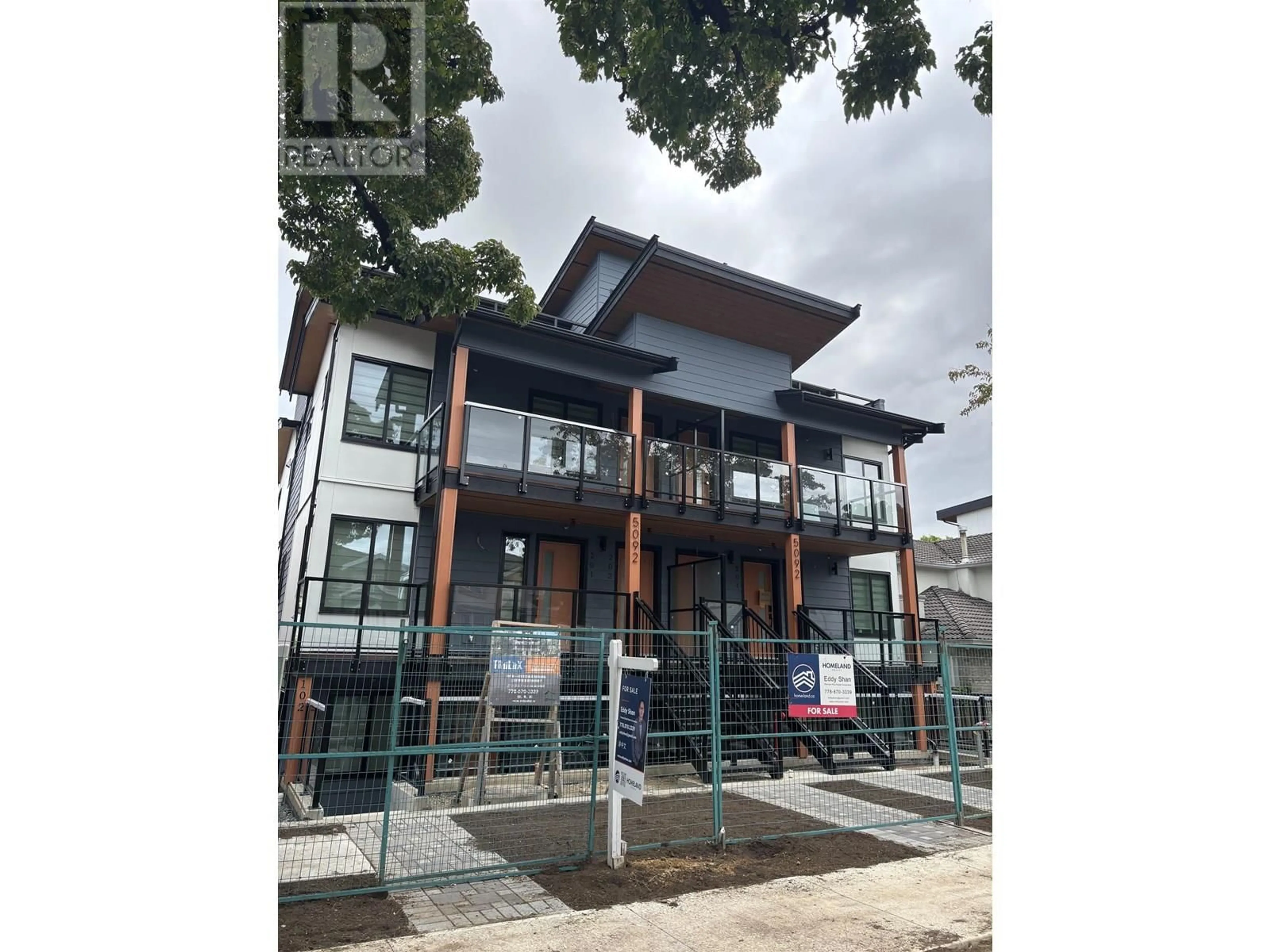 Unknown for 204 - 5092 SLOCAN STREET, Vancouver British Columbia V5R2A5